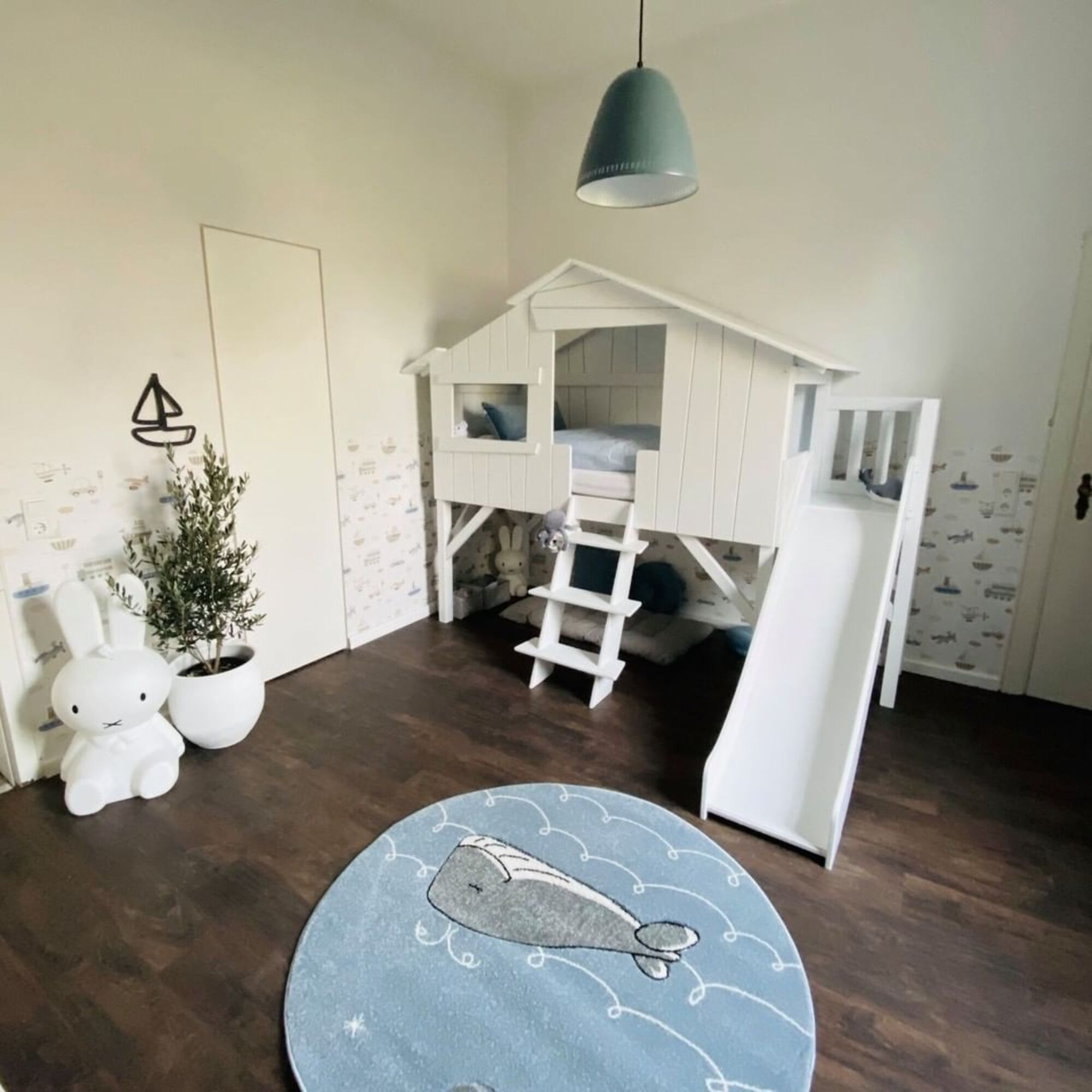 Cama casita infantil de madera Tree