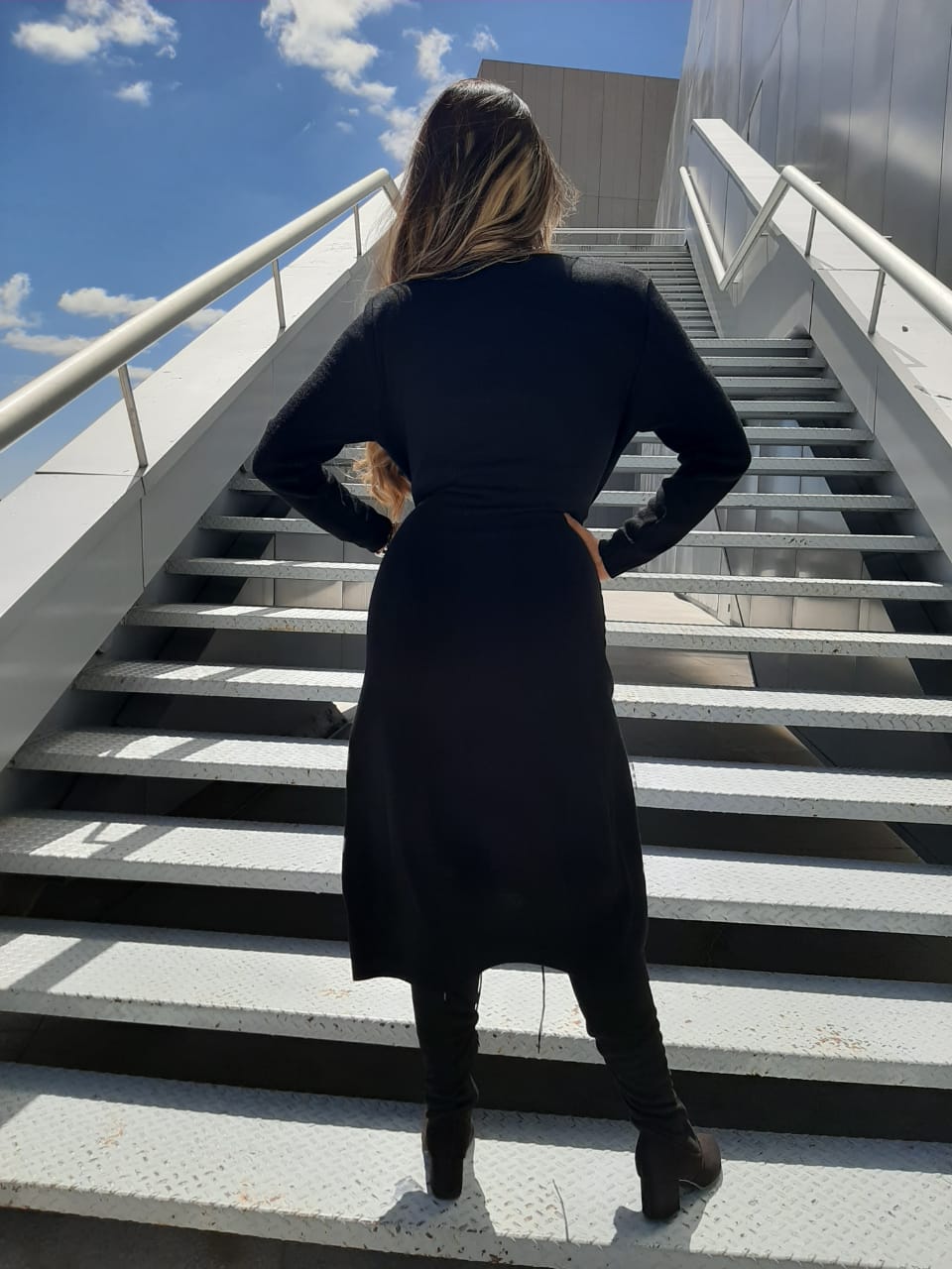 Suéter cárdigan largo ensamble mujer negro MONY