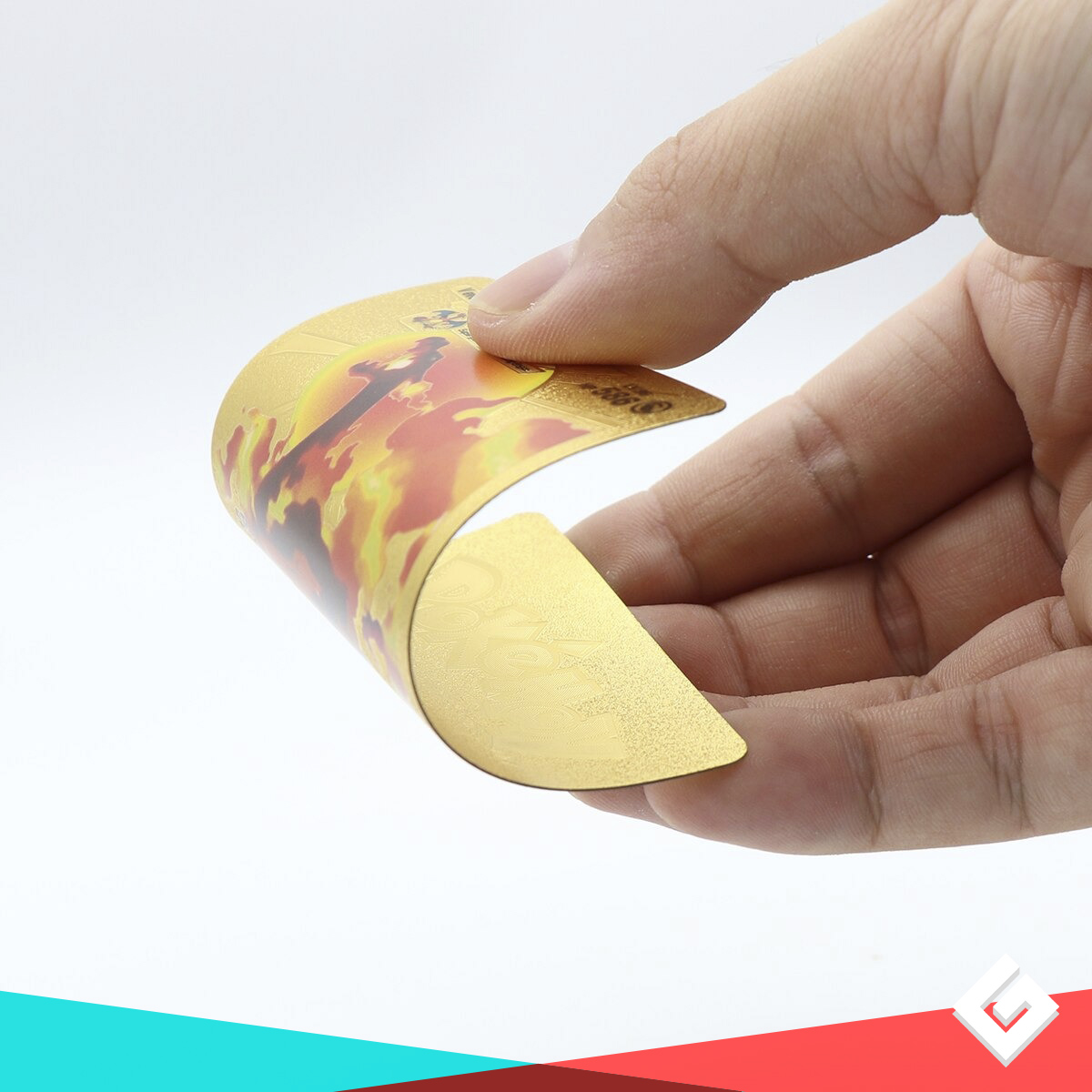 Cartas Coleccionables Pokemon Metalicas En Caja Dorado Plata