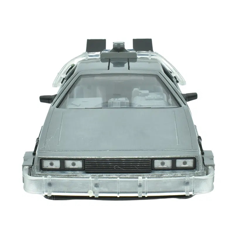 DELOREAN TIME MACHINE 1 CON LUZ VOLVER AL FUTURO BACK TO THE FUTURE JADA TOYS ESCALA 1:24