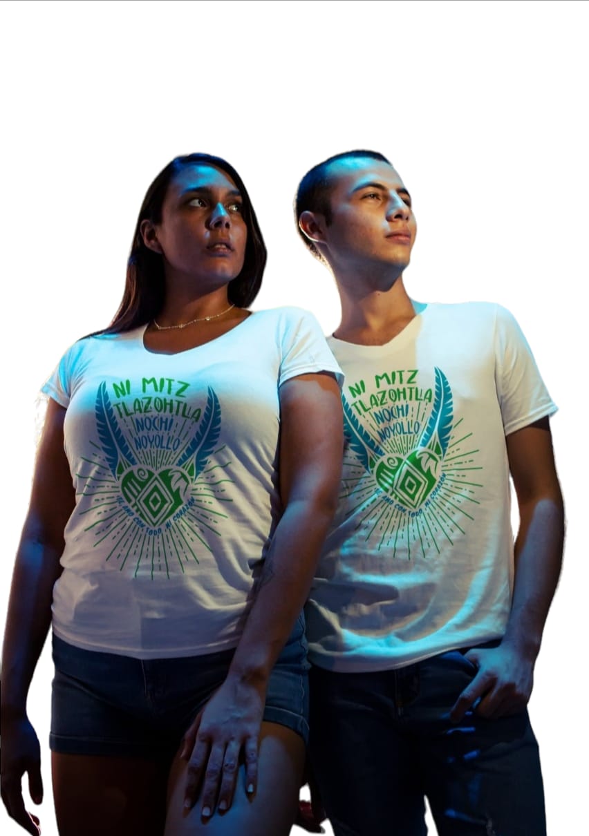 Playera Blanca Ni Mitz Tlazothtla Nochi Noyollo / Te amo con todo mi corazón