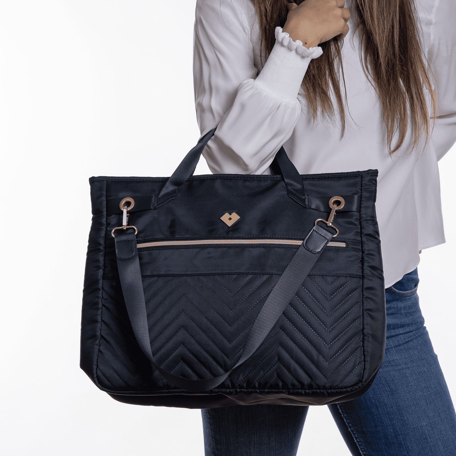 LuckyLy Bolsa para Laptop Mujer hasta 15.6 Pulgadas, Moderna con Múltiples Compartimentos, Modelo Lacy, Negro