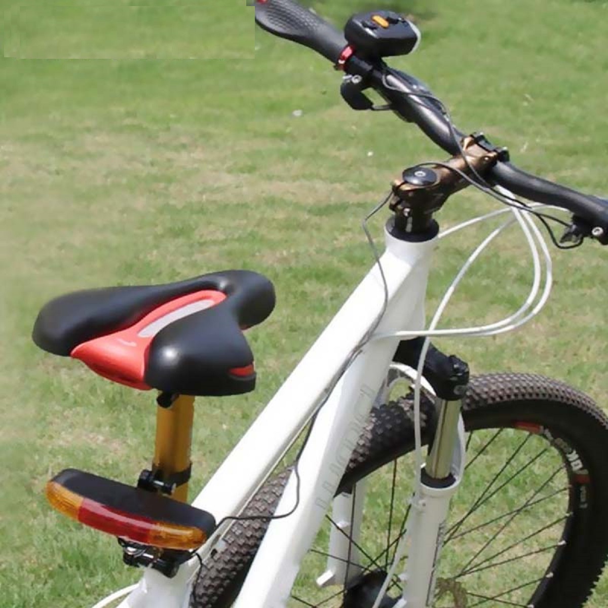 Luces direccionales para ciclismo 