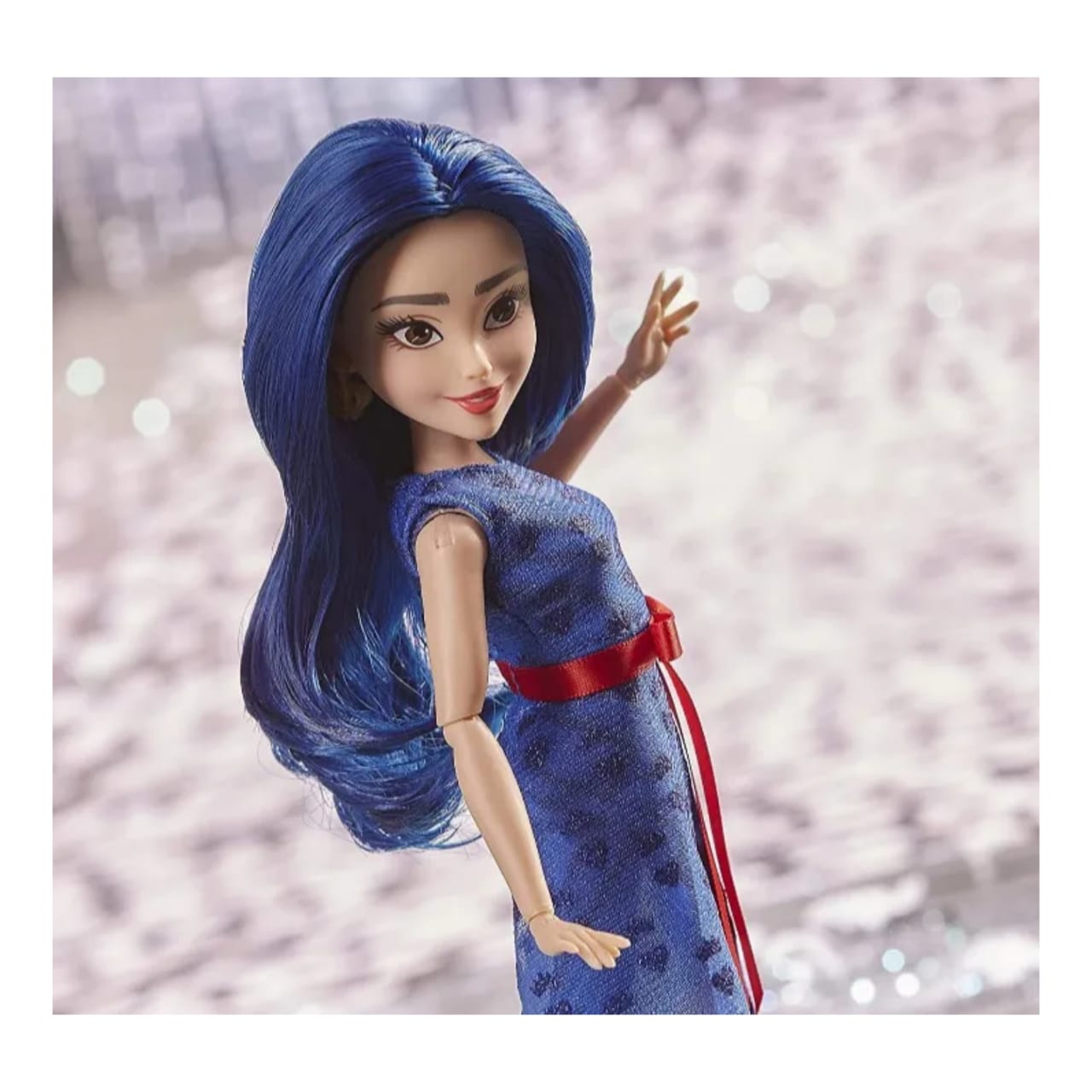 Disney Descendientes 3 Muñeca Evie The Royal Wedding