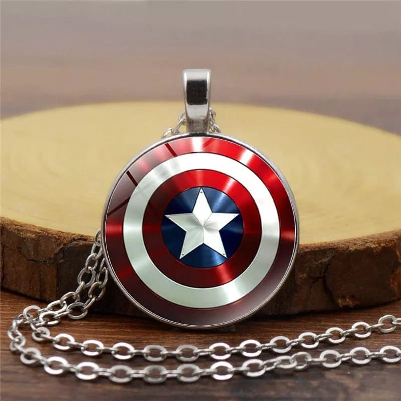 Collar Escudo Capitán América Avengers Marvel Infinity End