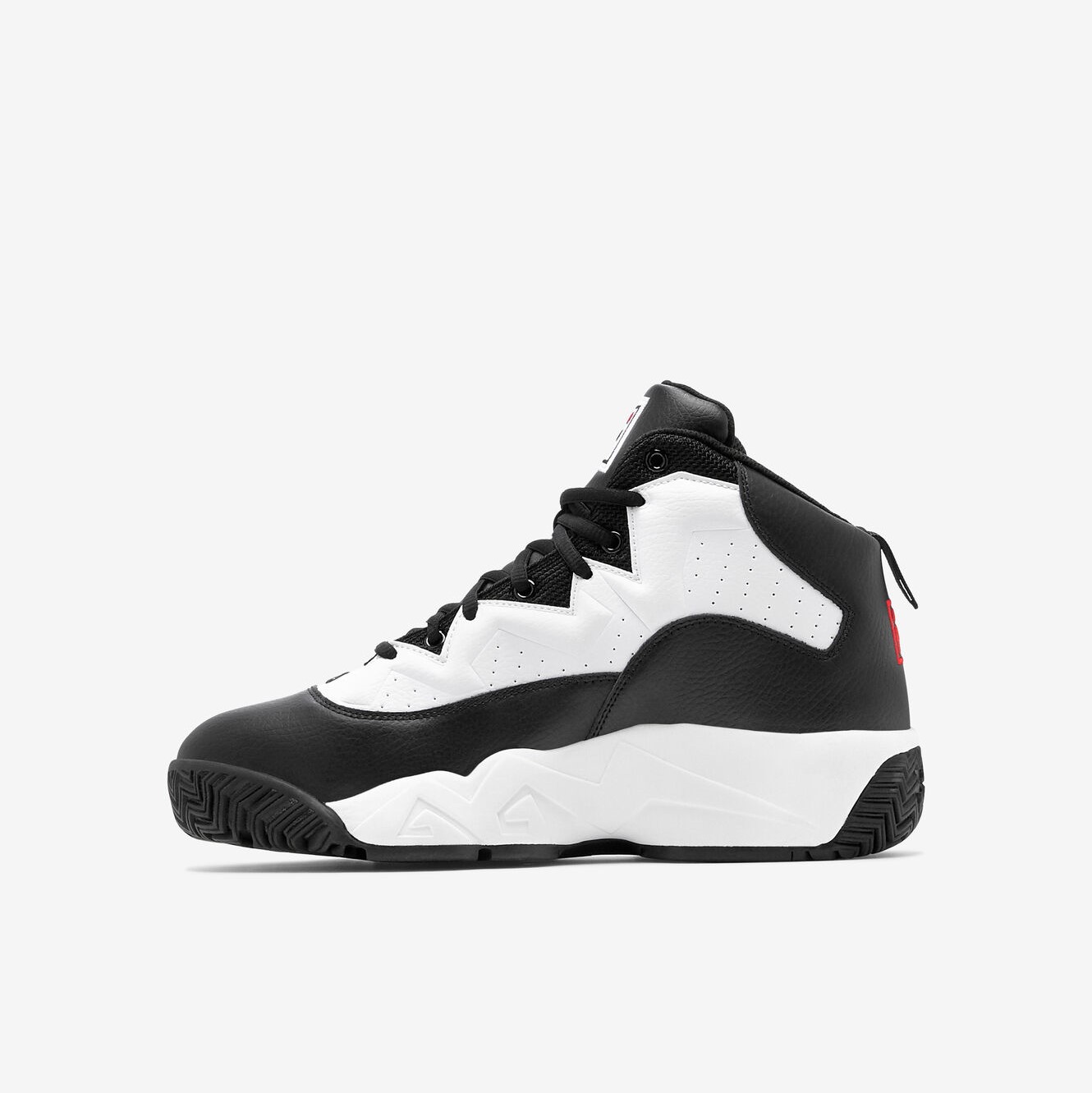 Tenis Fila MB Blanco Negro Rojo de Niños