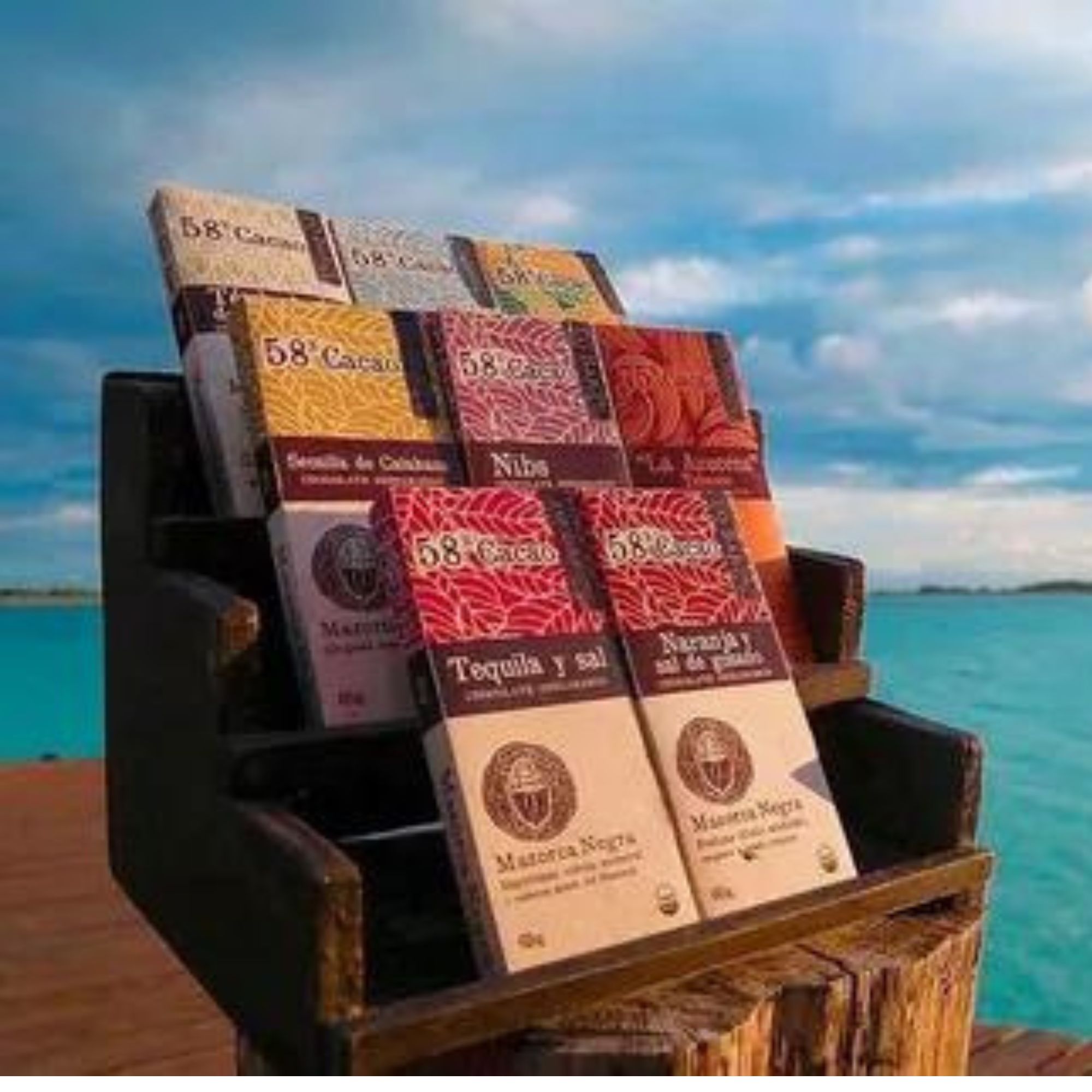 Chocolate Semiamargo Coco Caribeño 60g Mazorca Negra