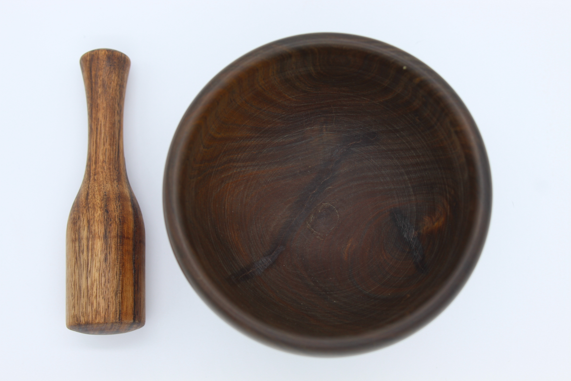 MORTERO ARTESANAL DE MADERA HECHO A MANO PARA SALSAS CASERAS O DECORACIÓN