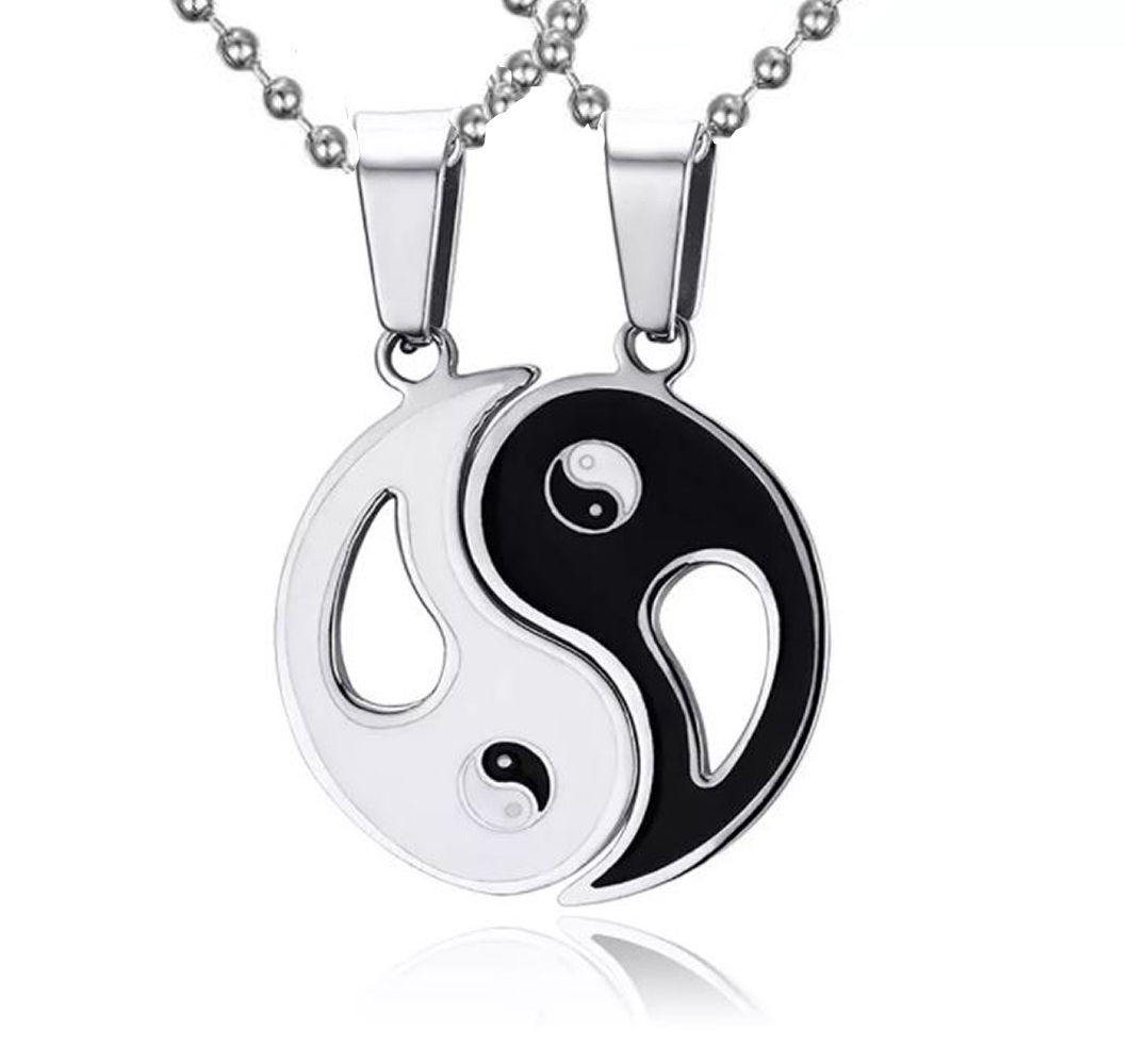 MADIOLA. Collar yin yang básico, collar pareja enamorados, amistad blanco y negro opuestos. Ying Yang