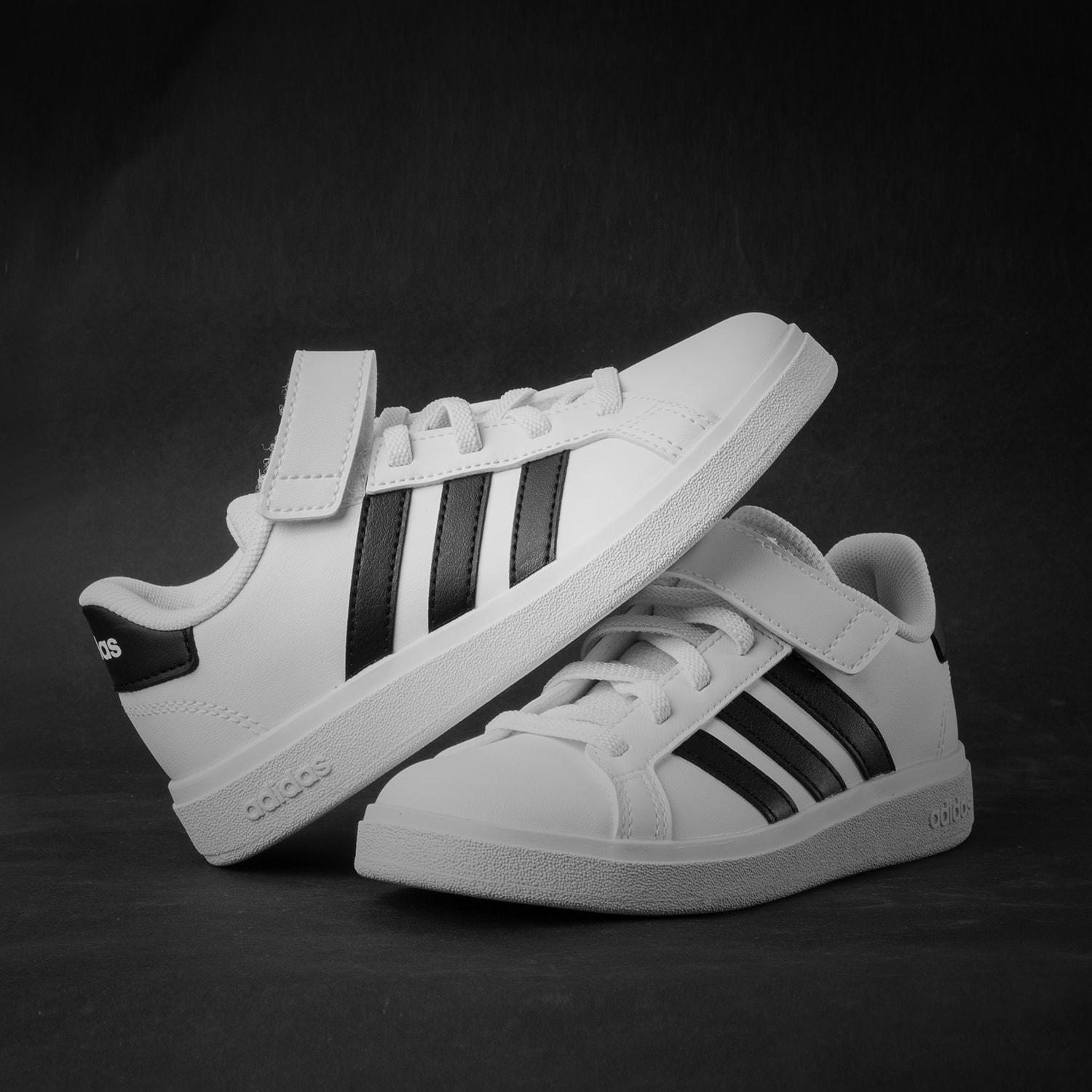 Tenis Adidas Grand Court 2.0 C - GW6521 - Blanco - Niños 