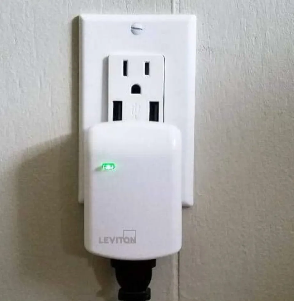 Dimmer Wifi Leviton Plug-in  Blanco
