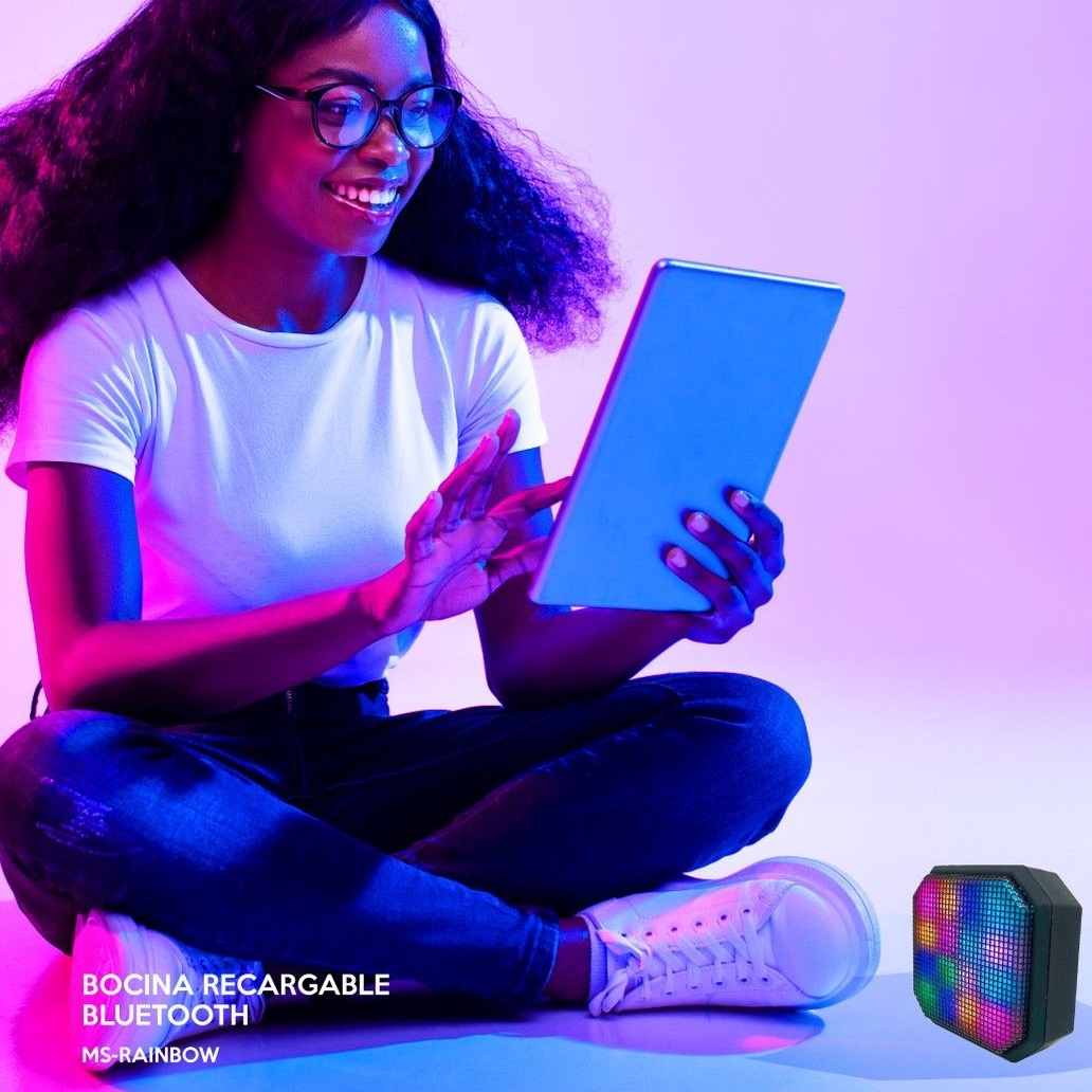 Bocina Bluetooth Recargable con Tecnología TWS y Sistema de Luces de Colores / Master / MS-RAINBOW