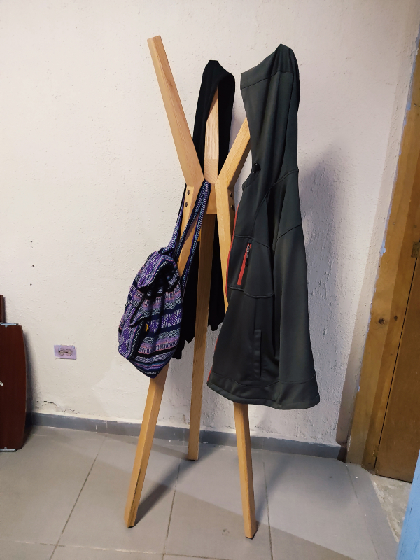 Perchero De Piso Moderno Madera Encino