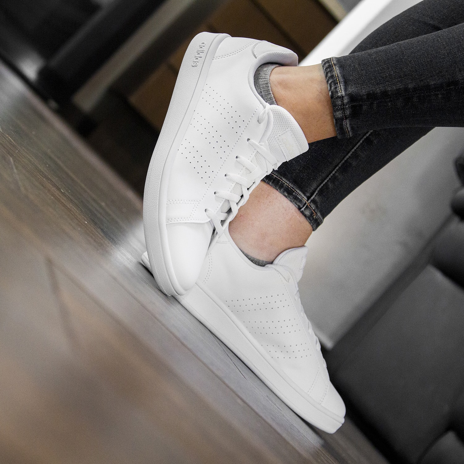 Tenis Adidas Advantage Base - GW7105 - Blanco - Mujer
