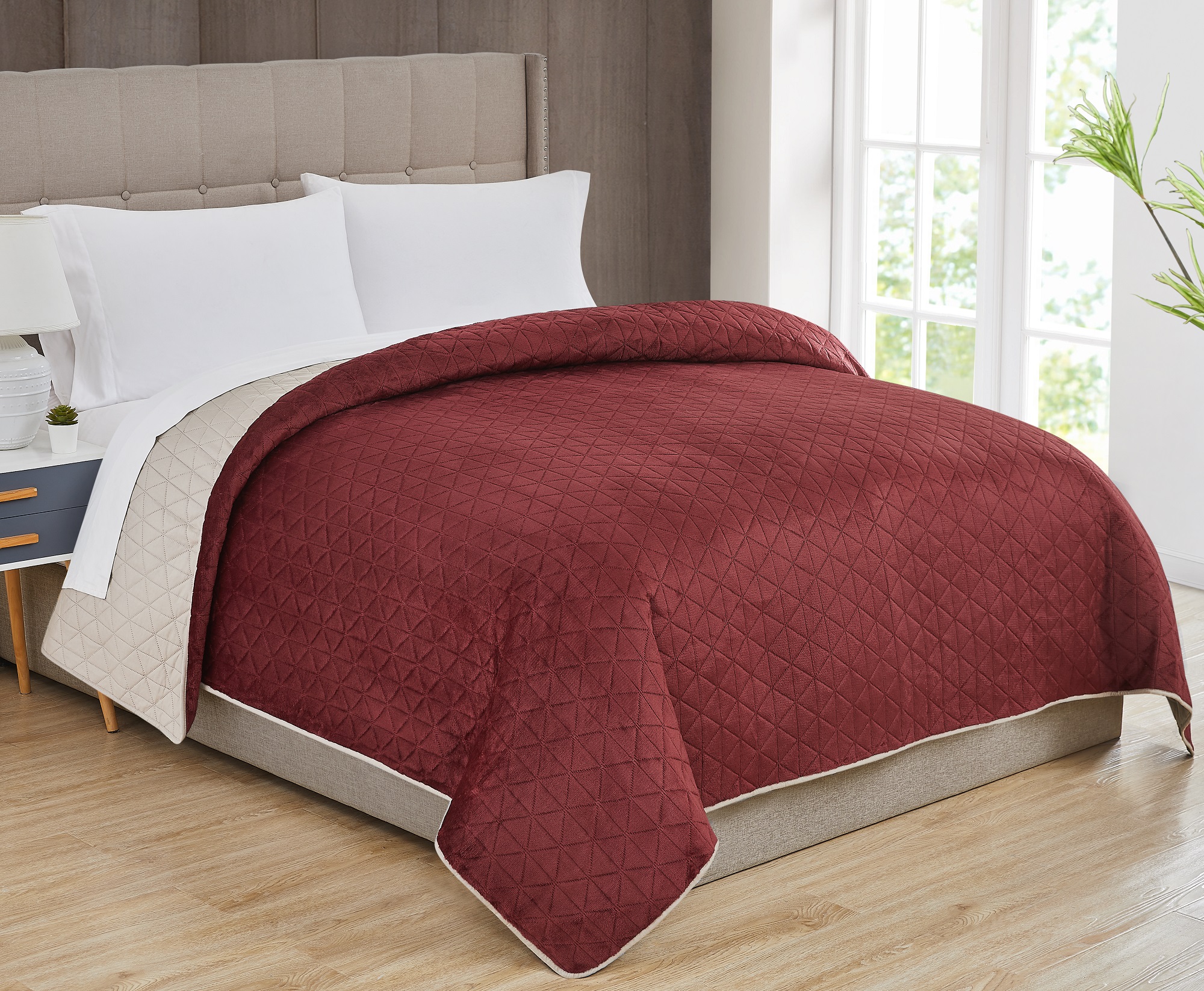 Colcha Aterciopelada Suave Individual Color Rojo Vino - Allure