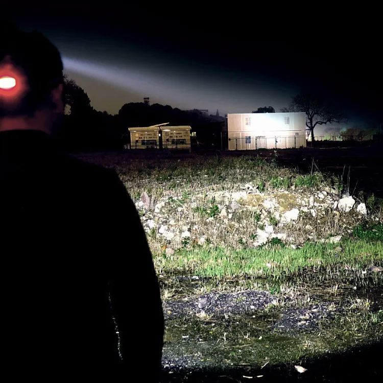 Lampara Cabeza Recargable 12000 Lúmenes Linterna Frontal Led