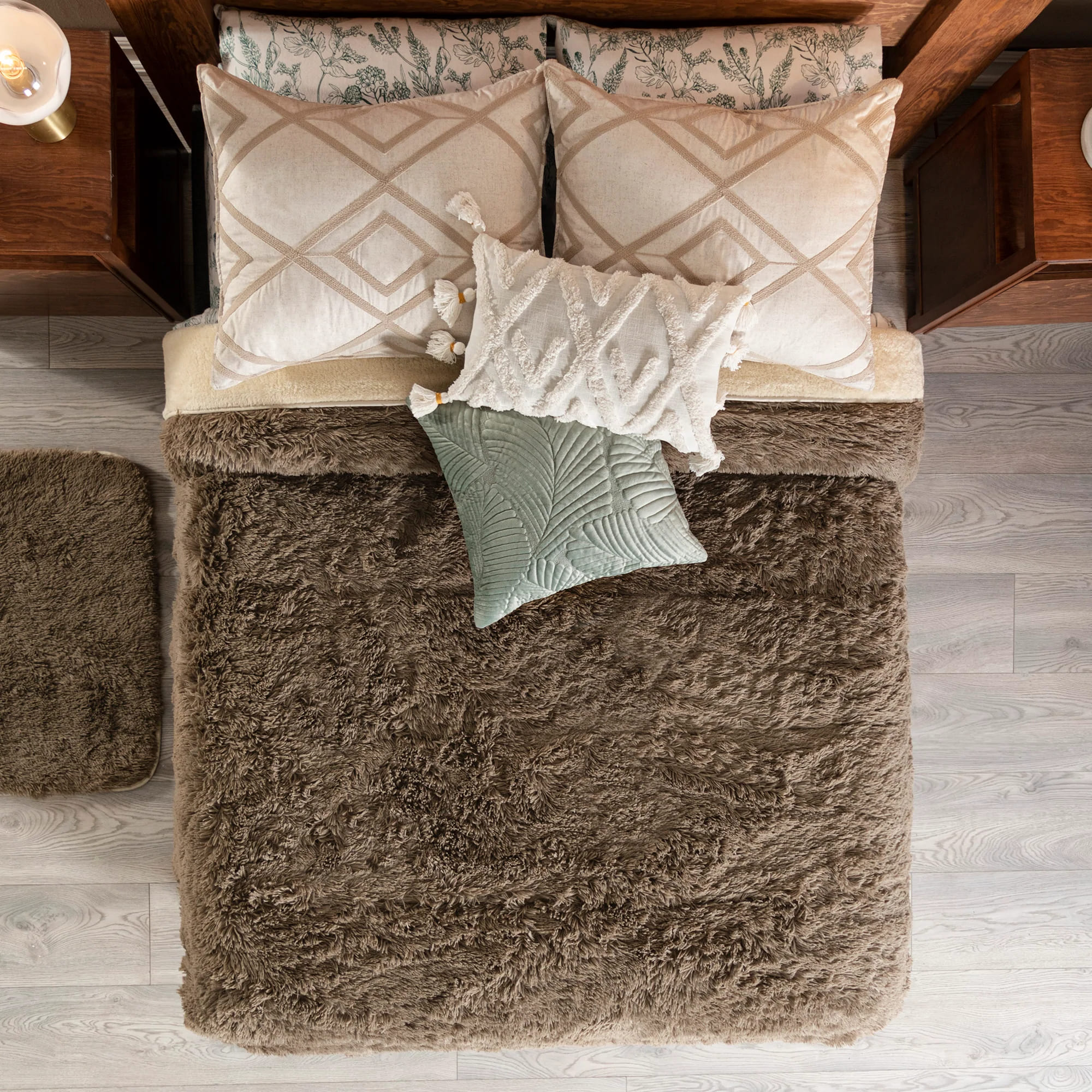 Frazada Con Borrega Café | Cálido | Para Invierno