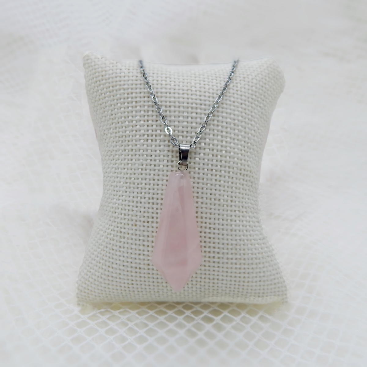 Collar De Cuarzo Rosa Péndulo, Piedras Naturales y Cadena de Acero Inoxidable Libela 