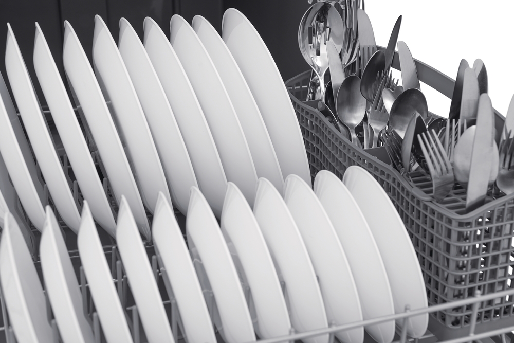 Lavavajillas Empotrable Frigidaire Gallery 14 Servicios con Función Higienizante