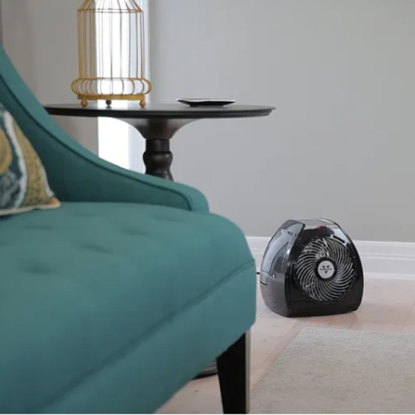 VORNADO Calefactor Portátil Con Temporizador Control Remoto TVH500 | Reacondicionado