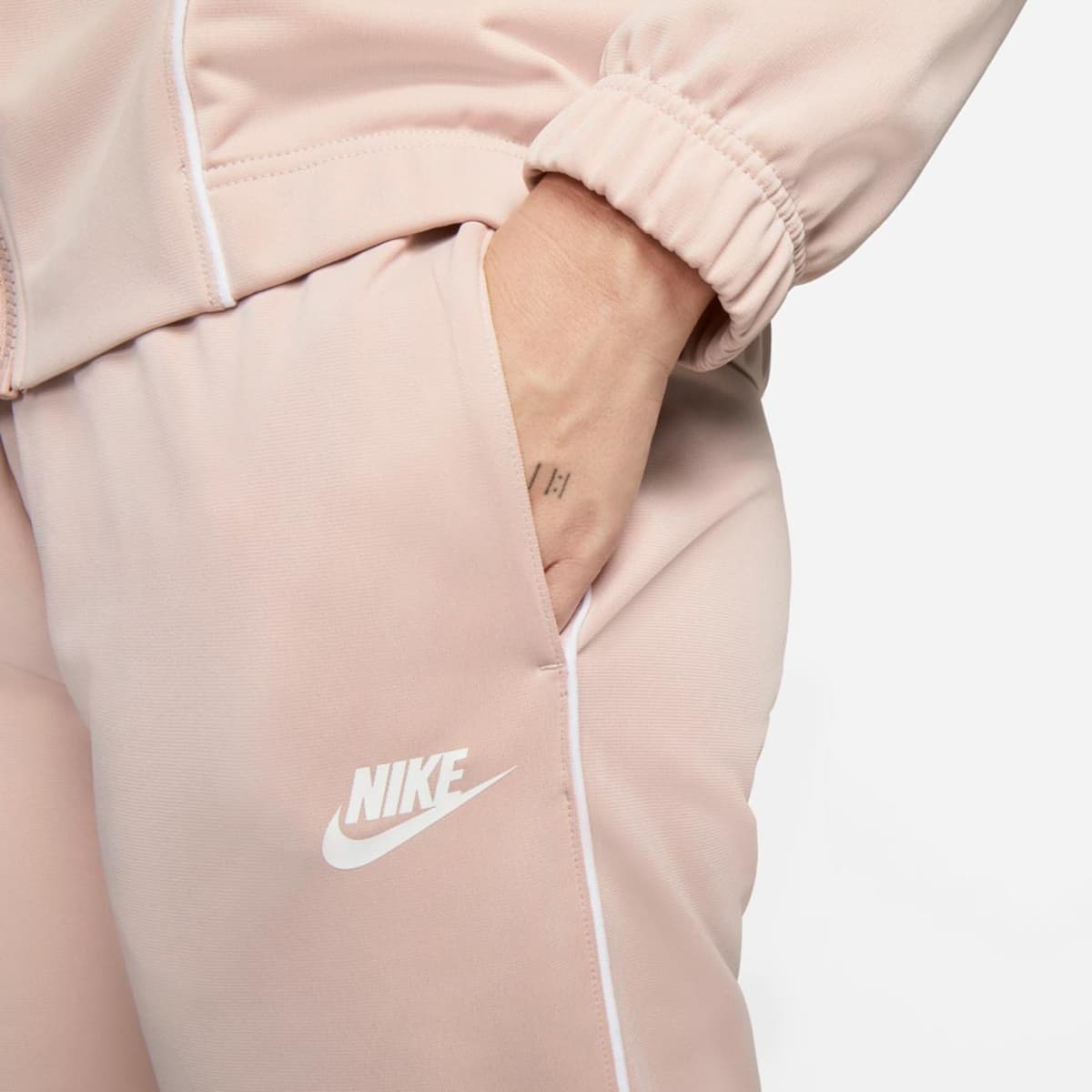 Conjunto / Traje Nike para mujer, color rosa, mod. 1025334