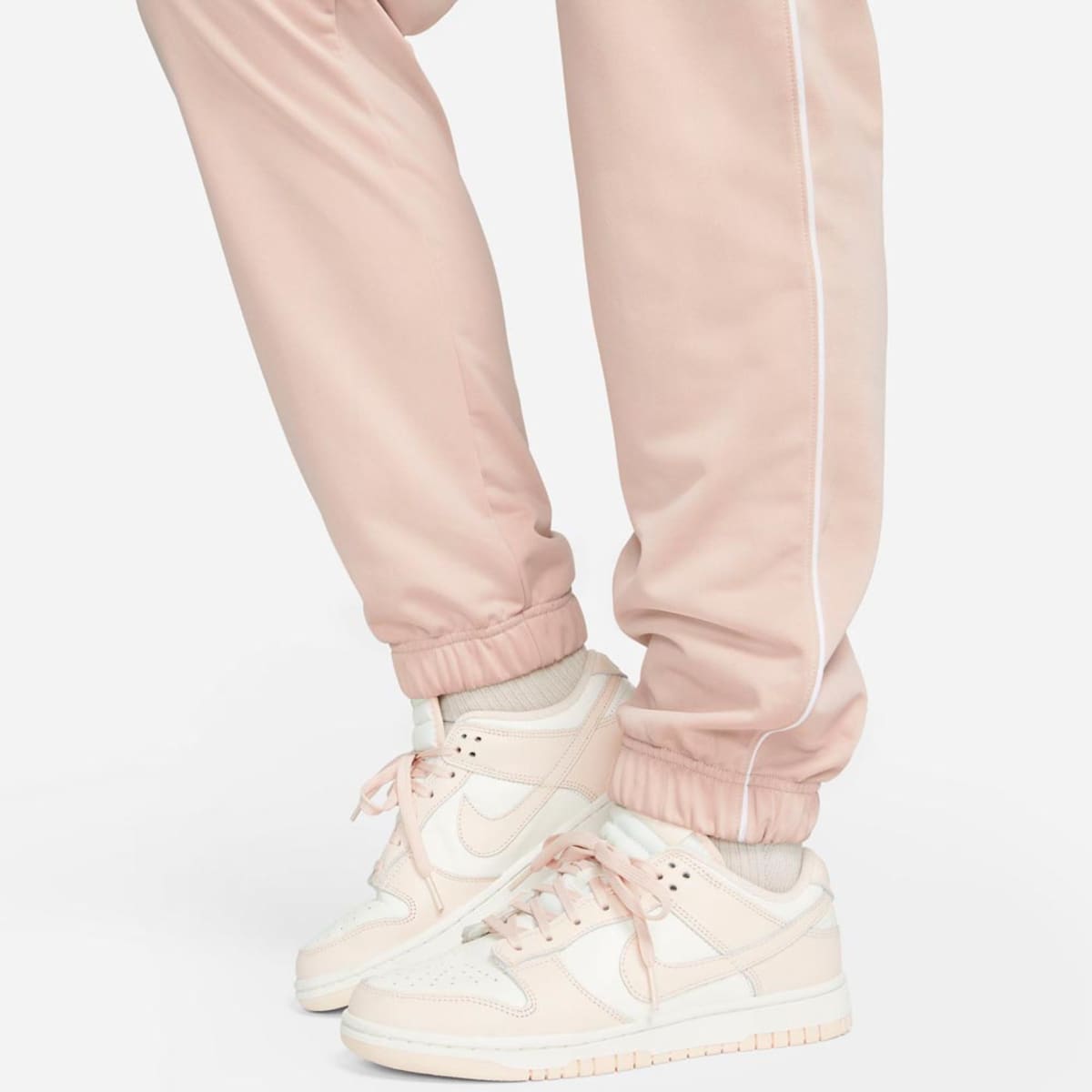 Conjunto / Traje Nike para mujer, color rosa, mod. 1025334