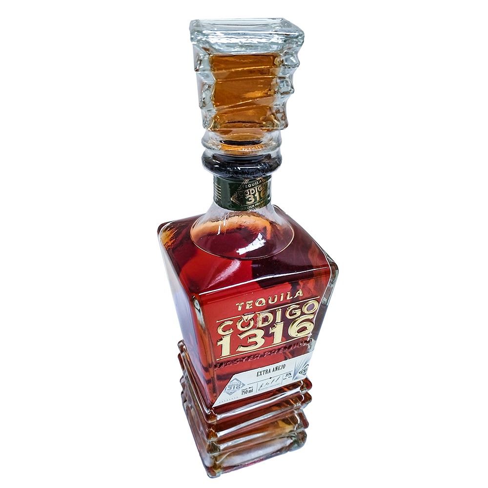 Tequila Código 1316 Extra Añejo 750 ml