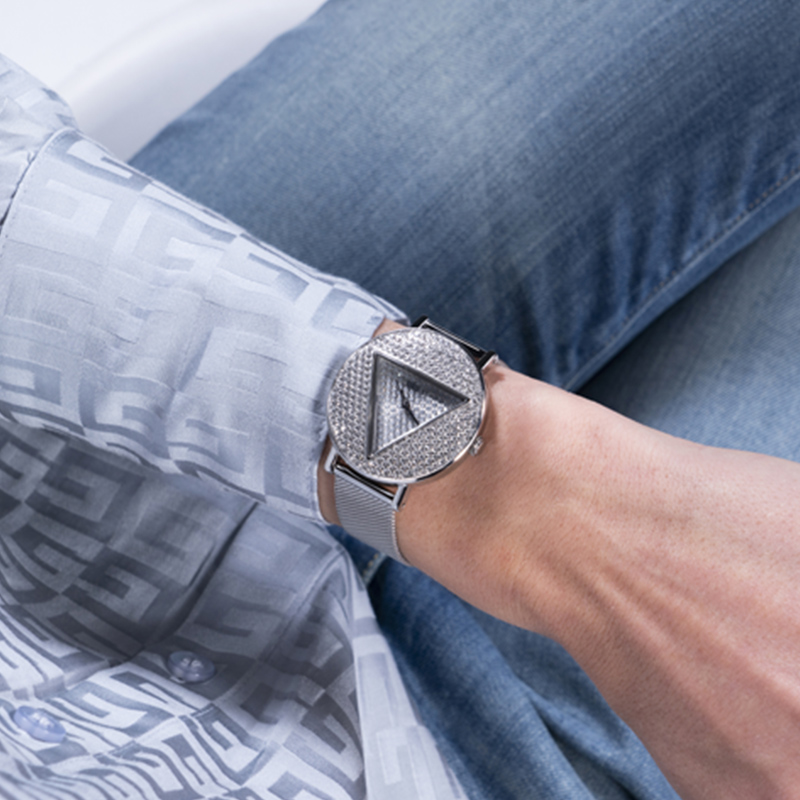 Reloj Guess ICONIC para Dama Plata