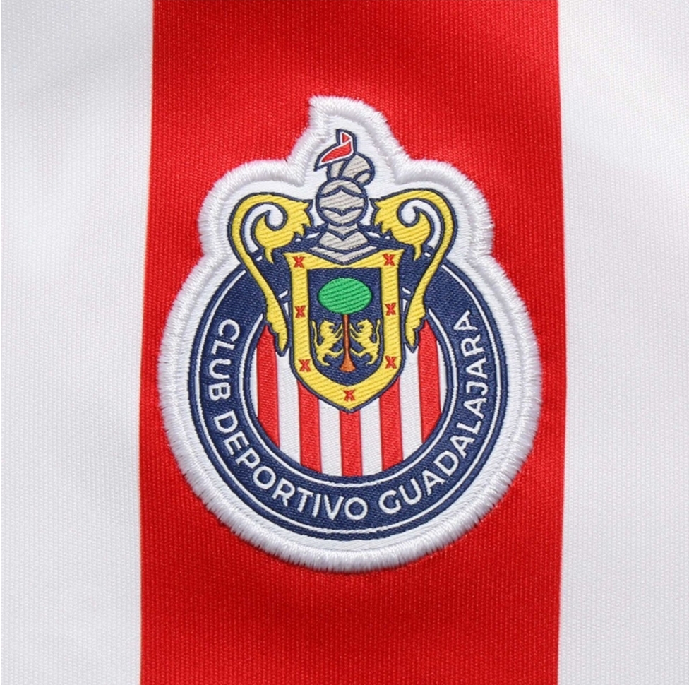 JERSEY CHIVAS DAMA LOCAL 21/22 PUMA