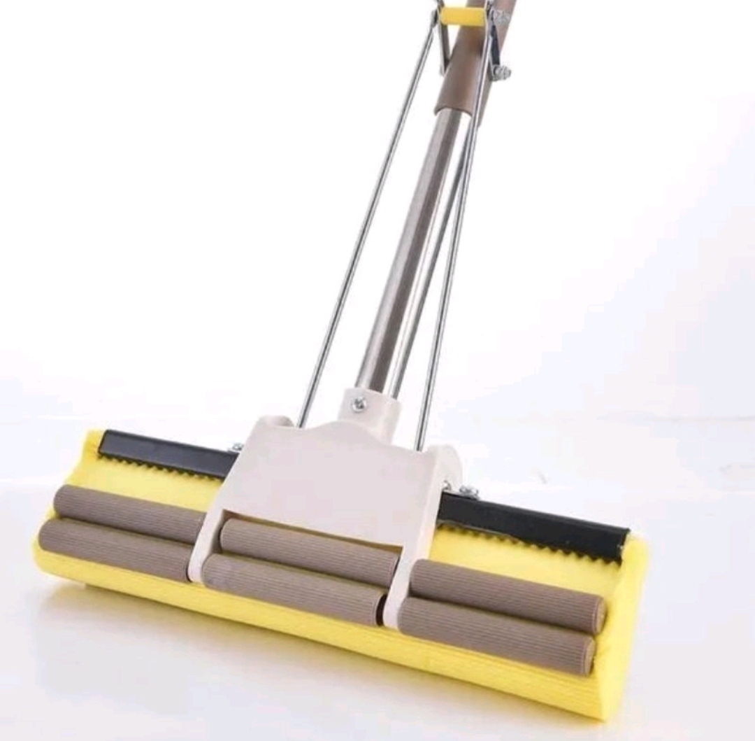 Trapeador Magico Esponja Jalador Autoexprimible