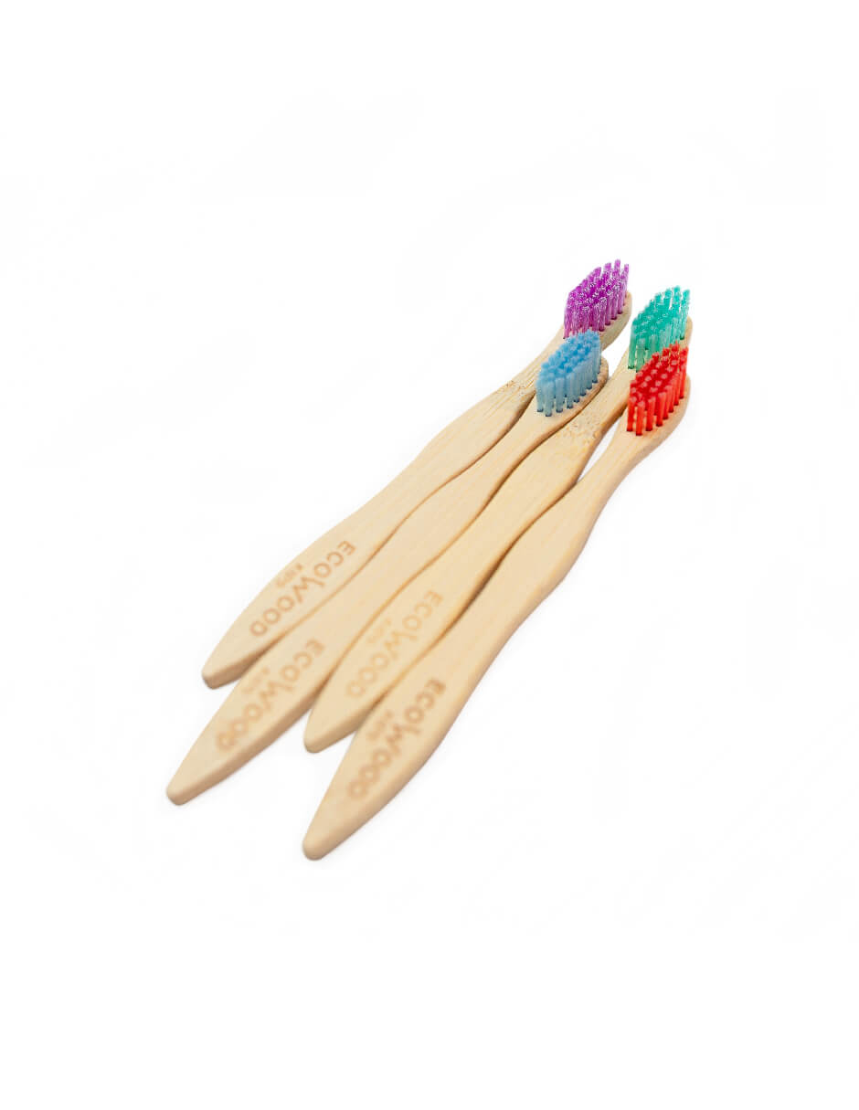 Kit 4 Cepillos de Dientes Para Niños Ecowood de Bambu Biodegradable con Cerdas Suaves