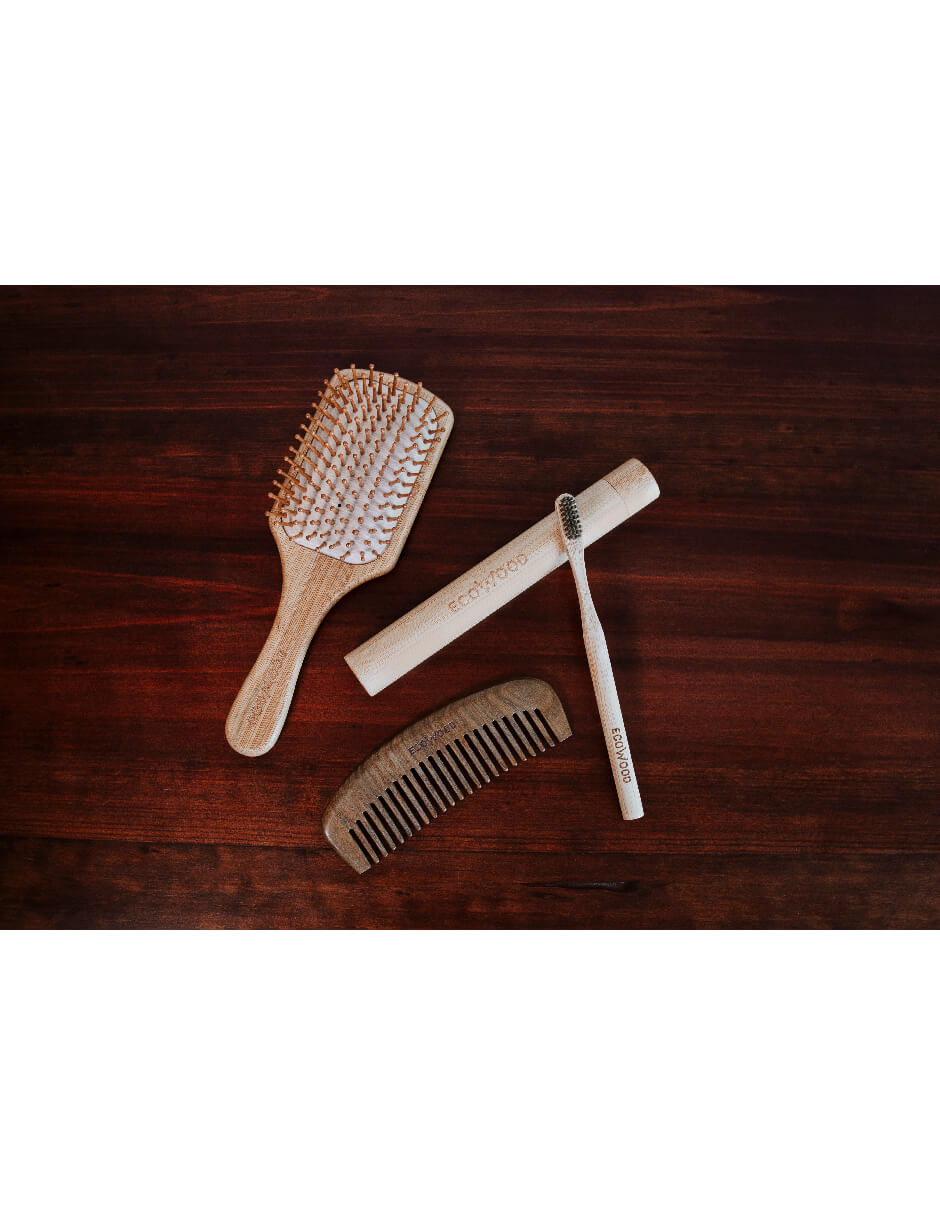 Kit de cuidado personal de bambú: cepillo para cabello, cepillo de dientes con estuche y peine de sándalo