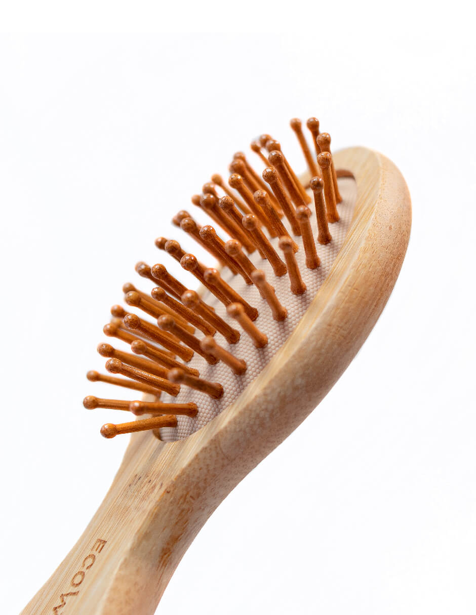 Set de 2 Cepillos para Cabello Ecowood de Bambú con Punta Redonda (Tamaño Estandar y de Bolsillo)
