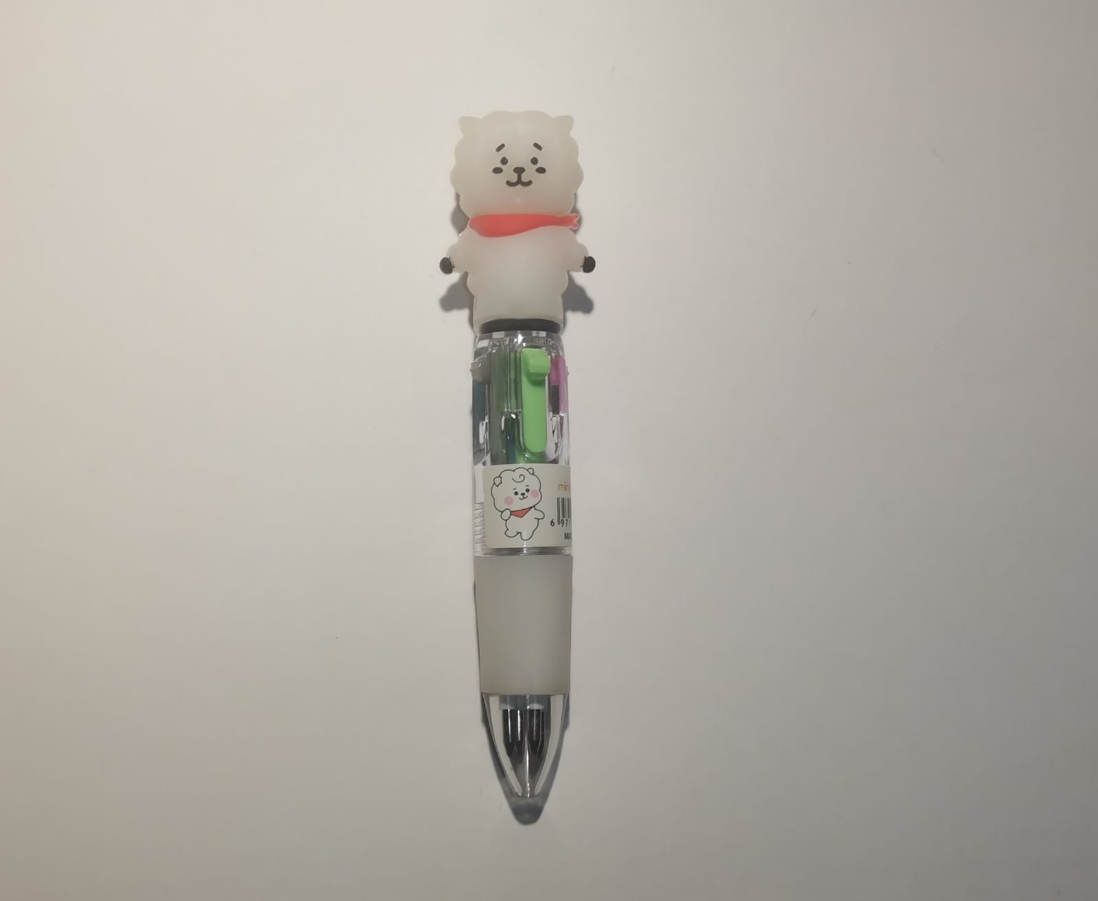 Serie de plumas de dibujos animados k pop 4 colores 