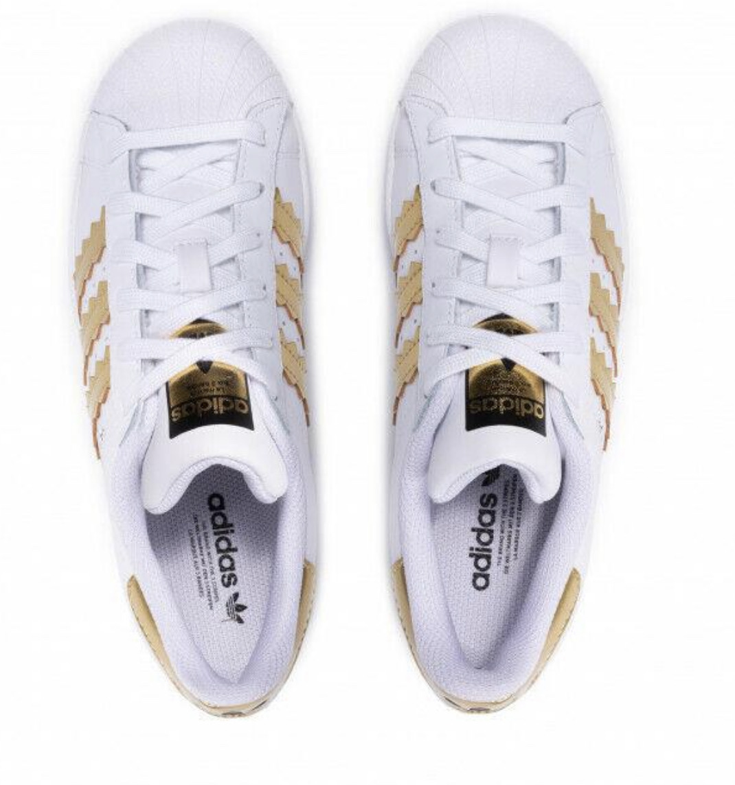 TENIS ADIDAS SUPERSTAR FOUNDATION BLANCO CON DORADO (H03915)