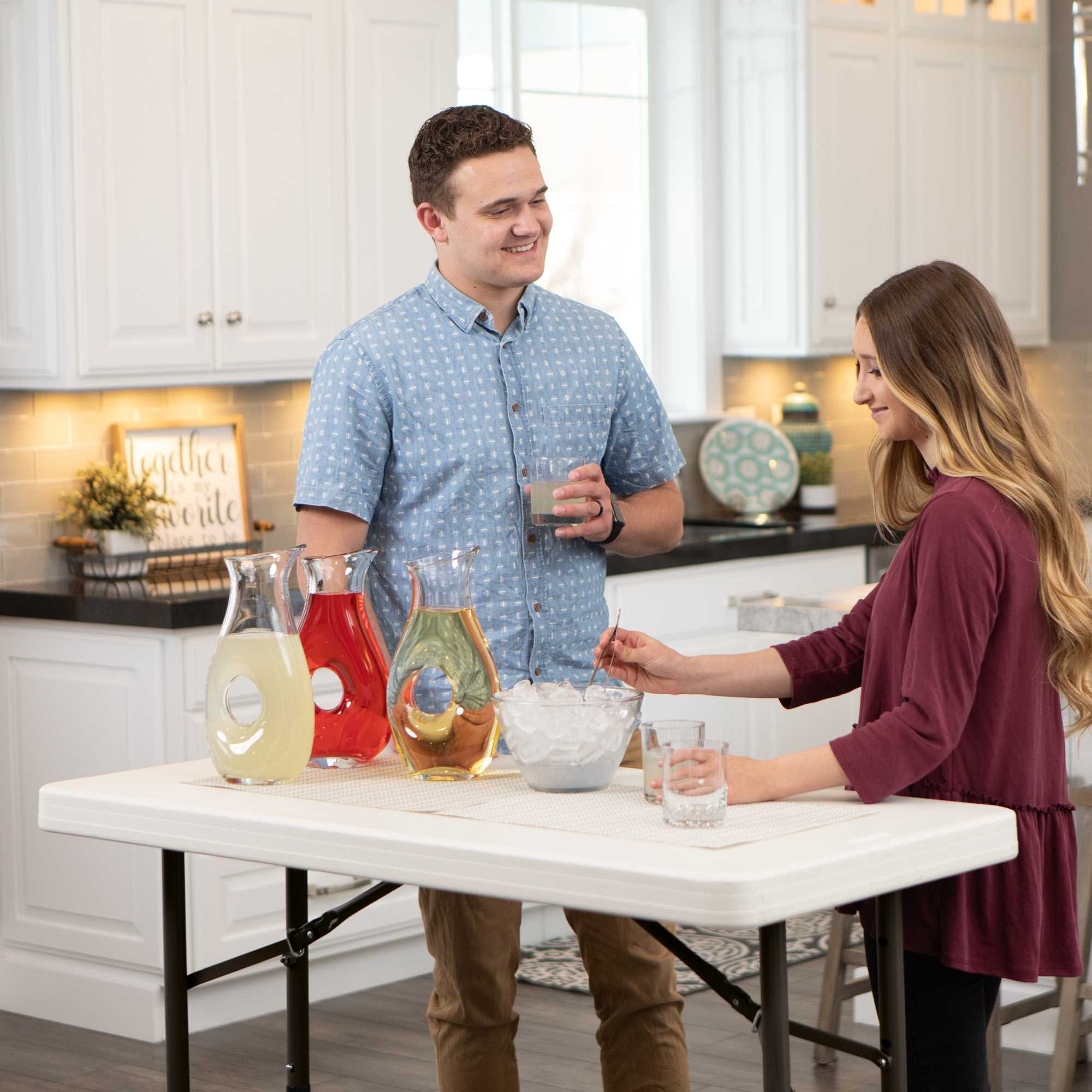 Mesa plegable rectangular de 1.22m Ajustable Almendra Lifetime