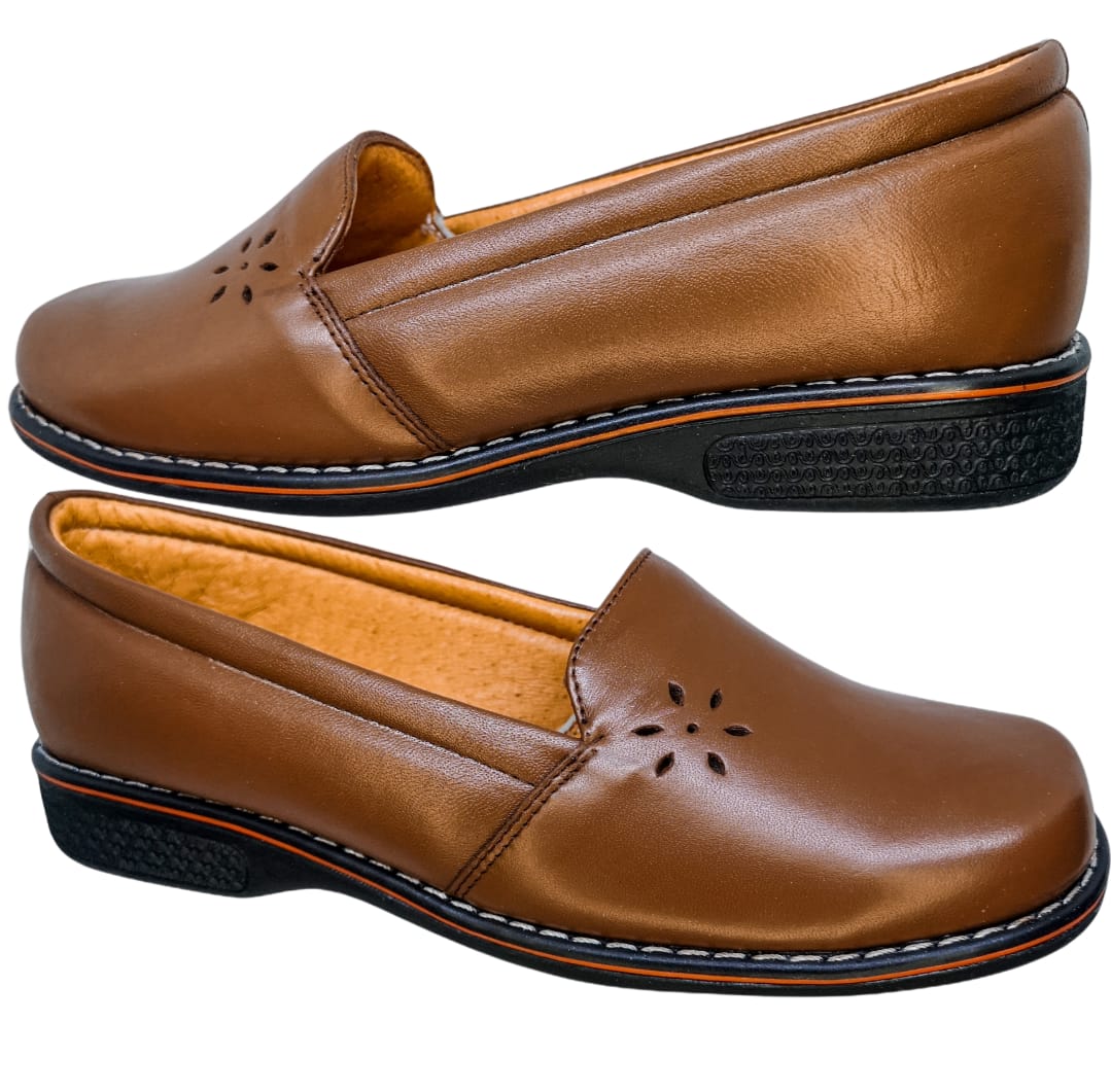 Zapato Suave Dama Pie Diabético Delicado Piel Borrego suave y cómodo Amplio.