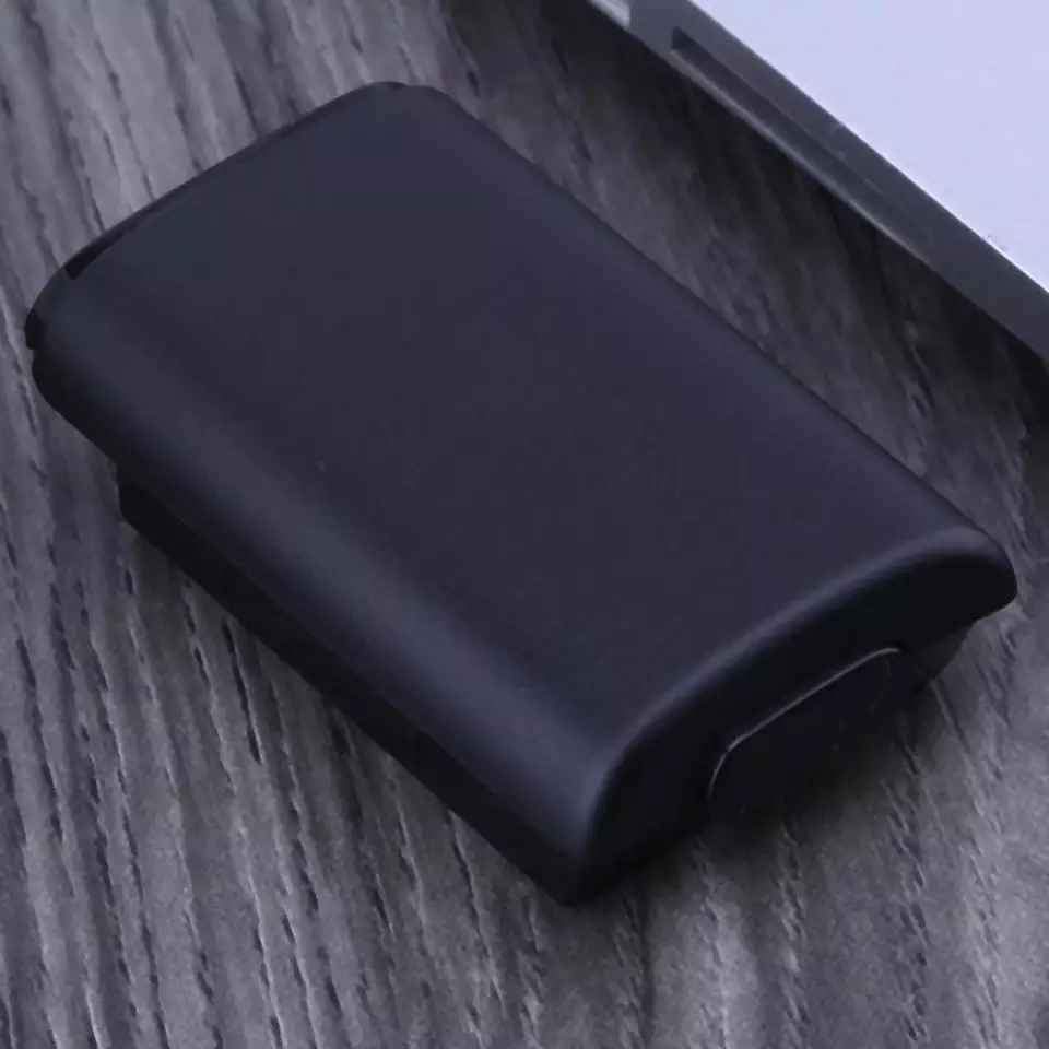 Tapa cajita xbox 360 caja baterías control color negro