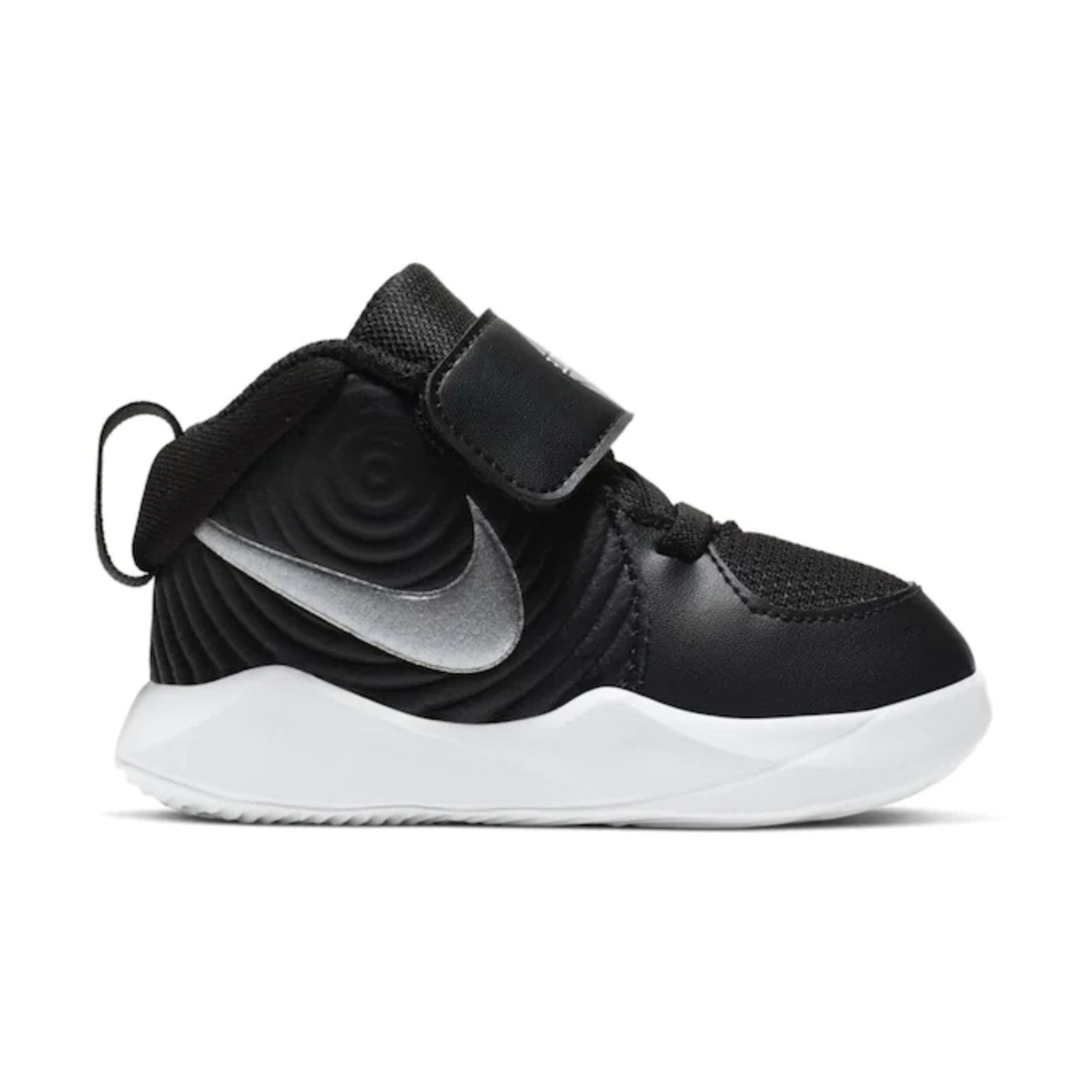 Tenis Nike Team Hustle D9 Negro con Gris Bebés Originales AQ4226001