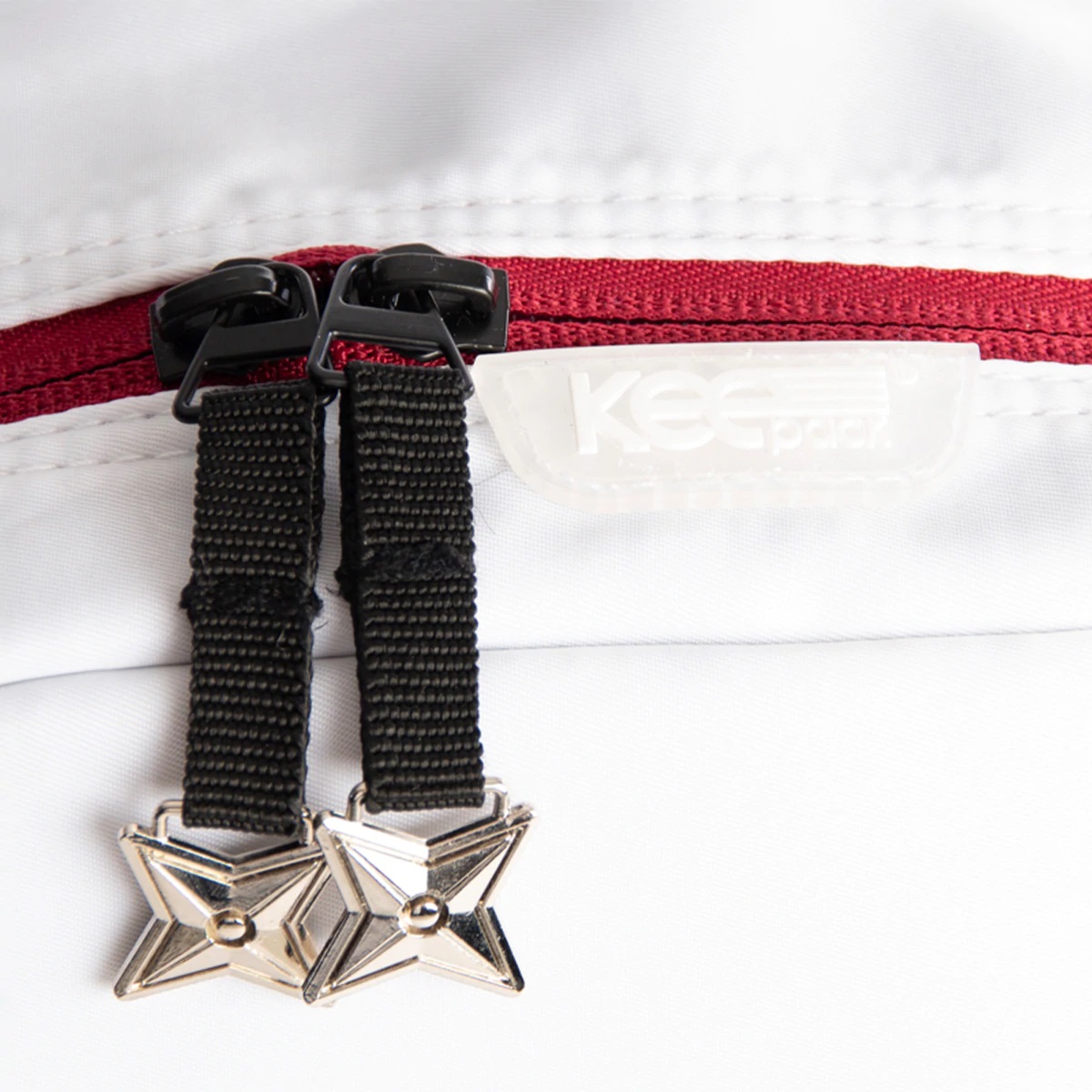 Mochila Naruto Sasuke Con Porta Laptop Edición Especial Original