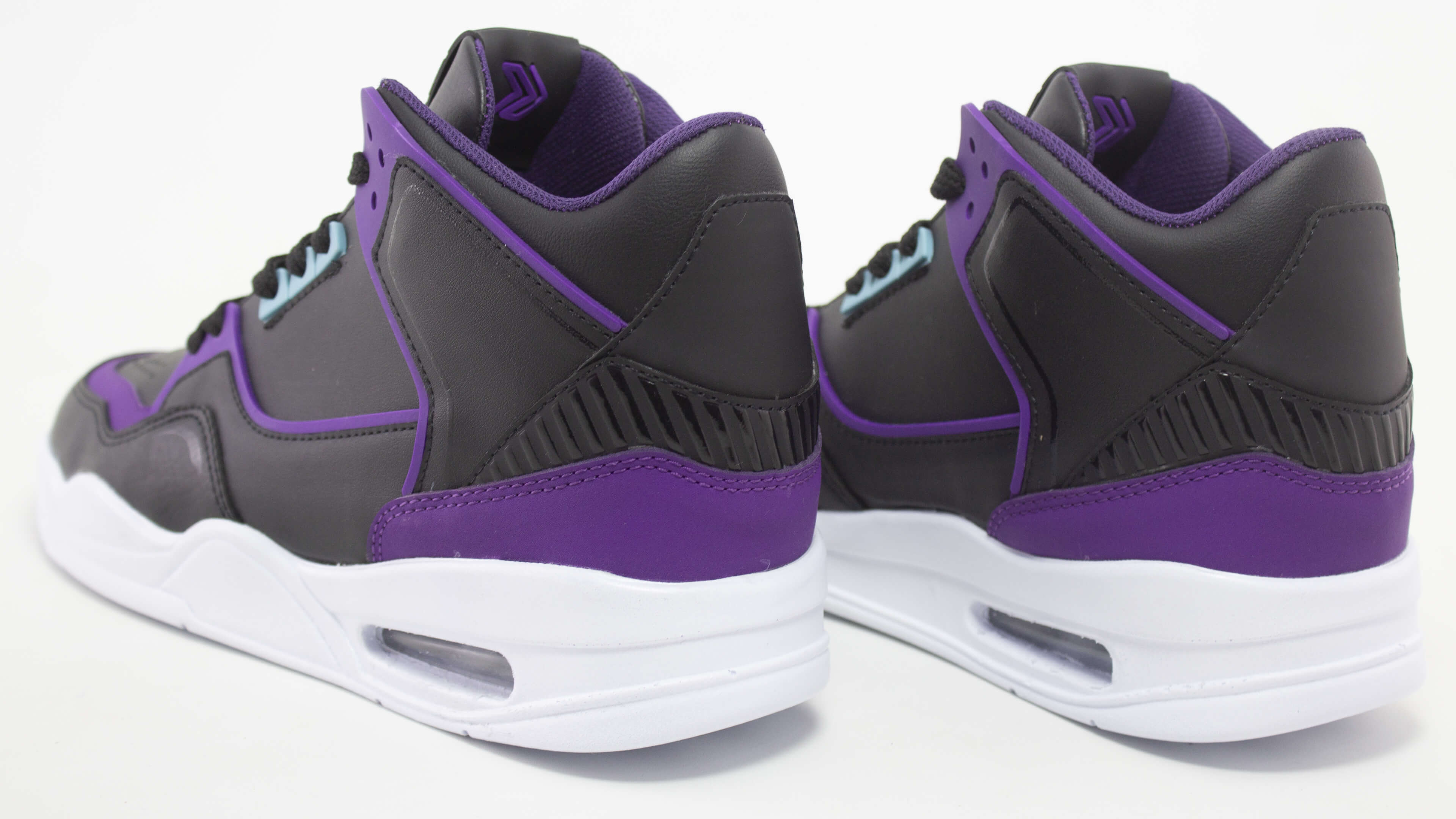 Tenis Newk Para Hombre Línea Glow Color Negro Morado