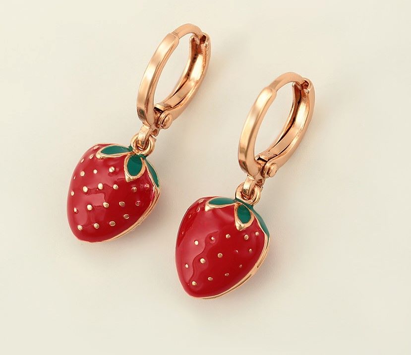 Aretes Fresa Niña y Mujer Oro Laminado Rosado 18k Arracadas Huggies Finas