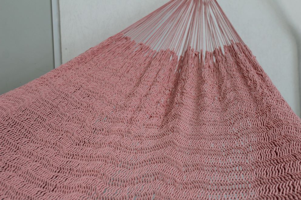 Hamaca de Algodón Modelo Tulum Color Rosa.