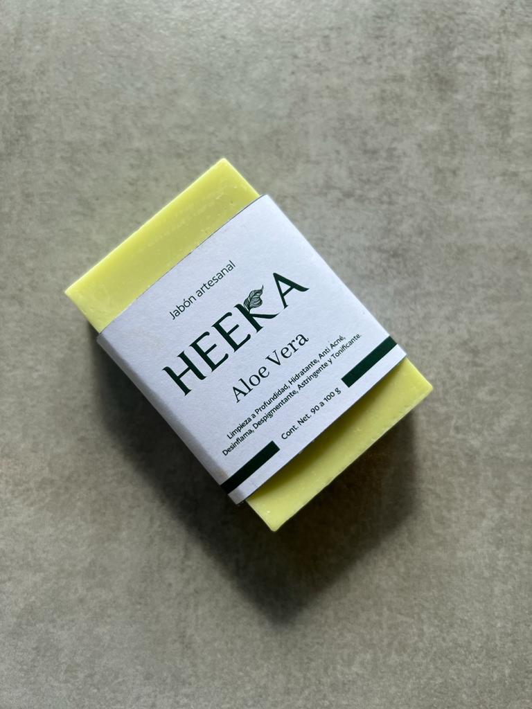 Jabon Artesanal regulador de grasa facial de Aloe Vera