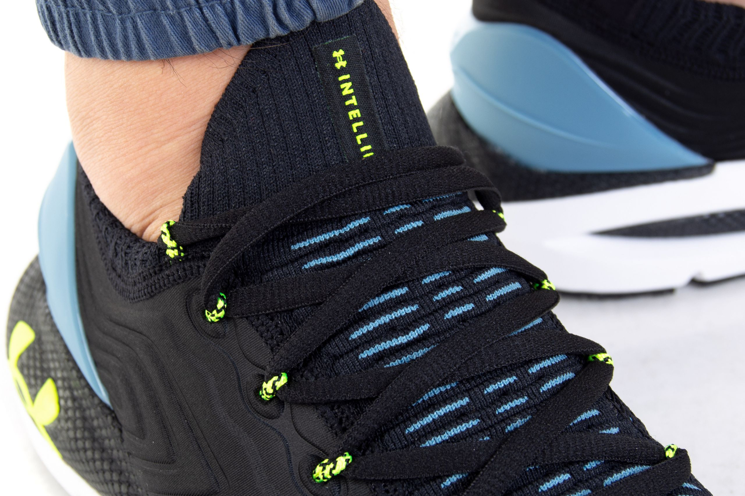 Tenis Under Armour HOVR Phantom 2 IntelliKnit 3024154-005 Entrenamiento Running