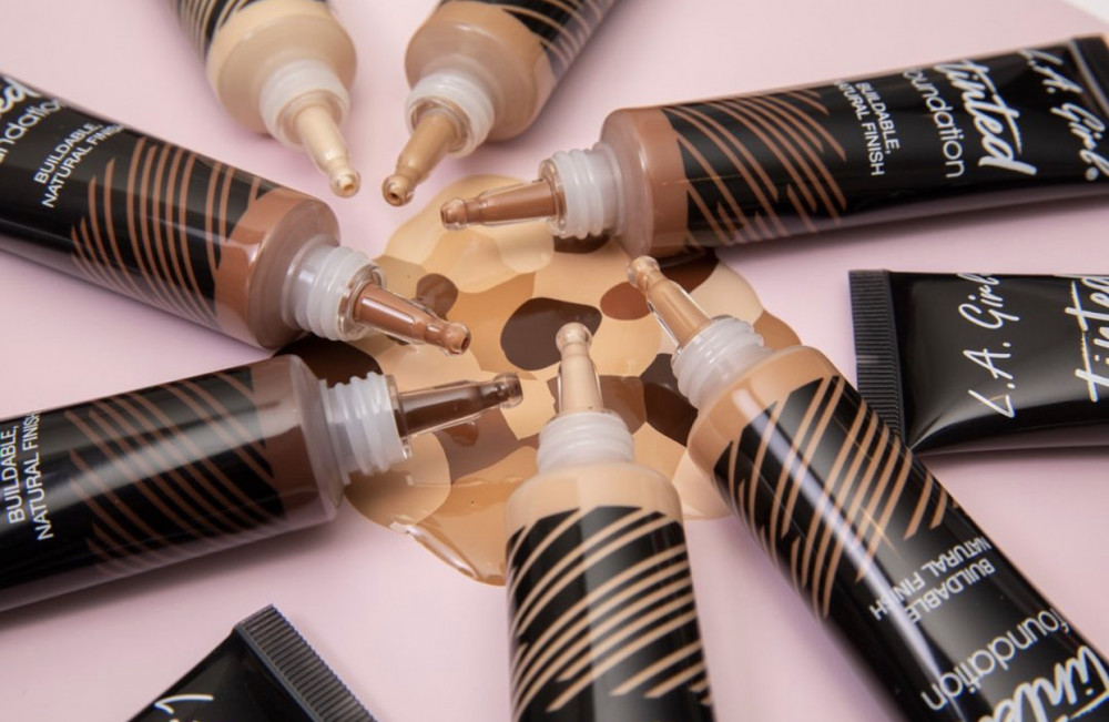 Base de Maquillaje Tinted Foundation Tono Beige - L. A. Girl 