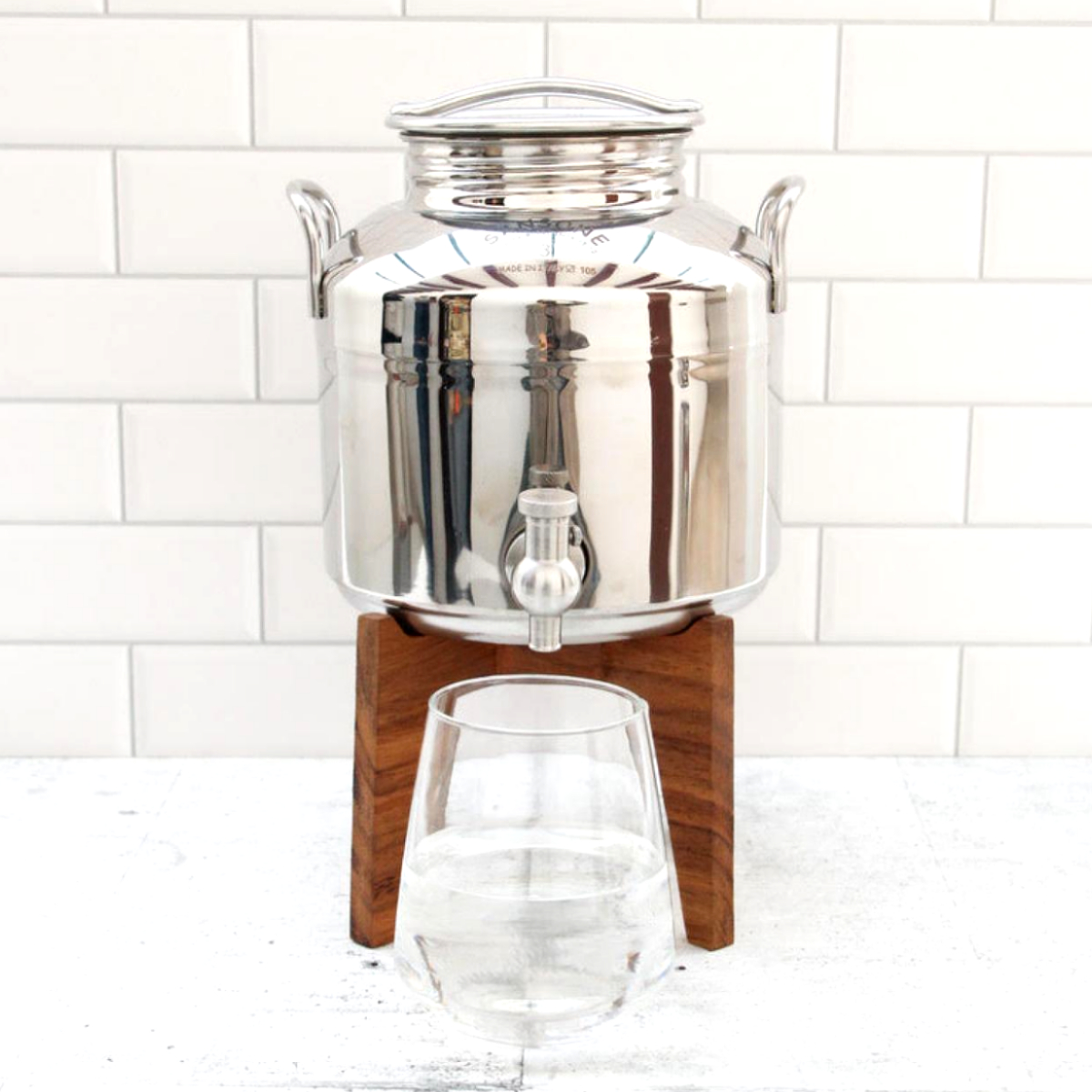 SANSONE Vitrolero Dispensador de Agua Fría de Acero Inoxidable con Base Garrafón Oculto Ecológico Aguaje Despachador de Agua de 3 litros