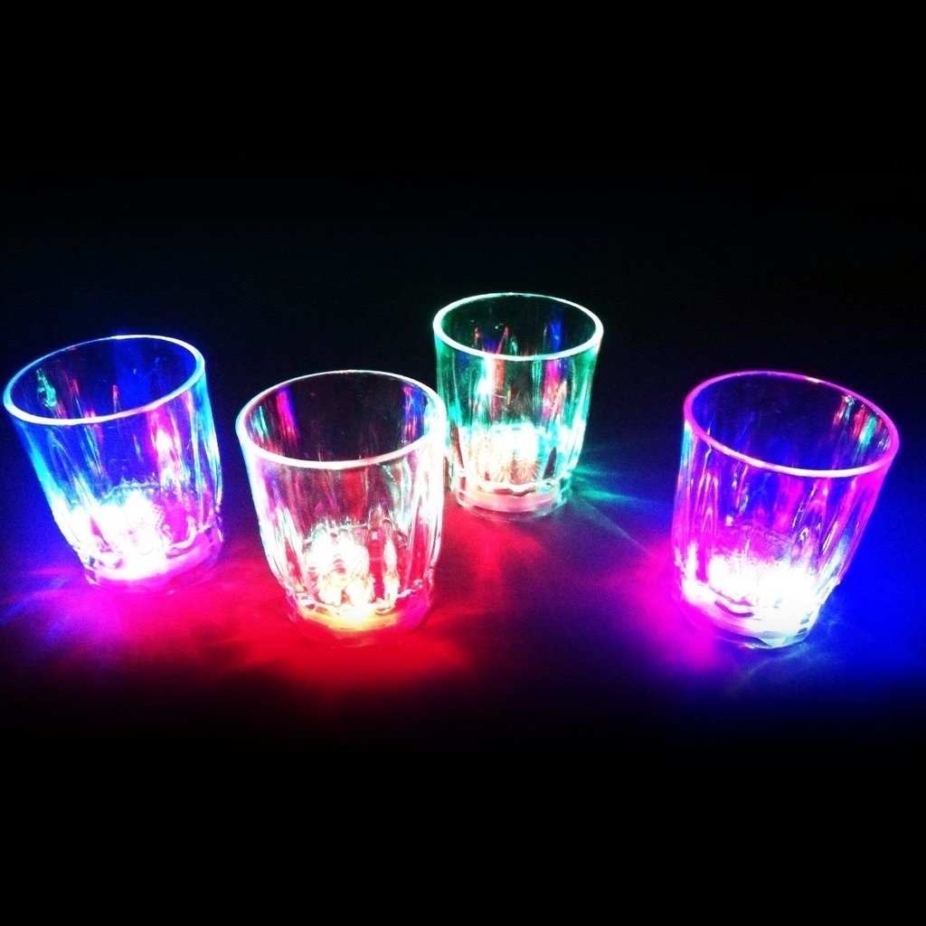 Vaso Pequeño Plástico Para Bebida Shots Con Luz Led 1 Pieza