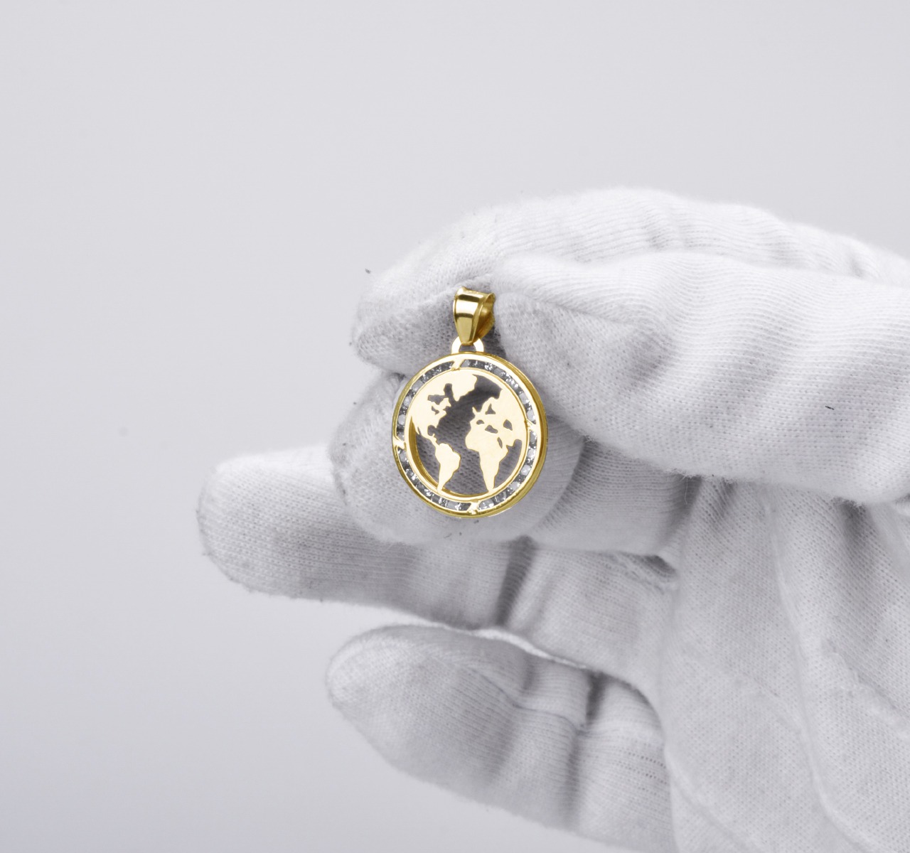 Dije Mundo Planeta En Oro 10k + Cadena Regalo 