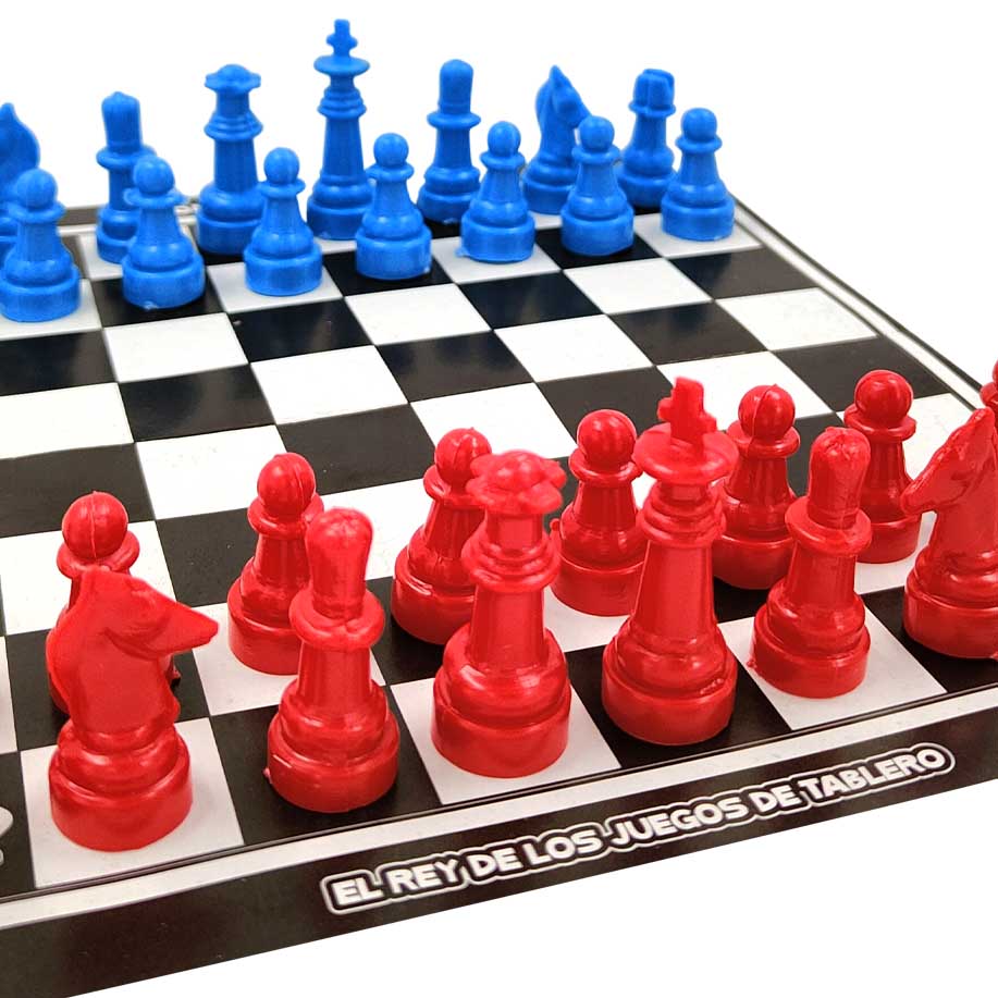 Mi Primer Ajedrez Con Mascotas paquete 2 en 1 Novedades Montecarlo